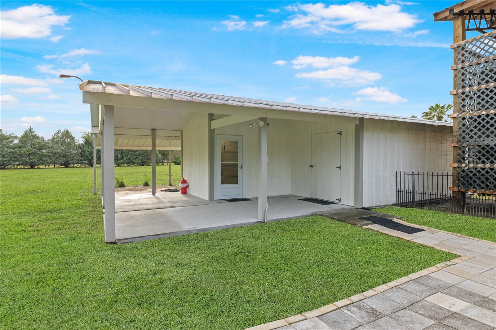 2900 BETTY DR, DELAND, FL, 32720