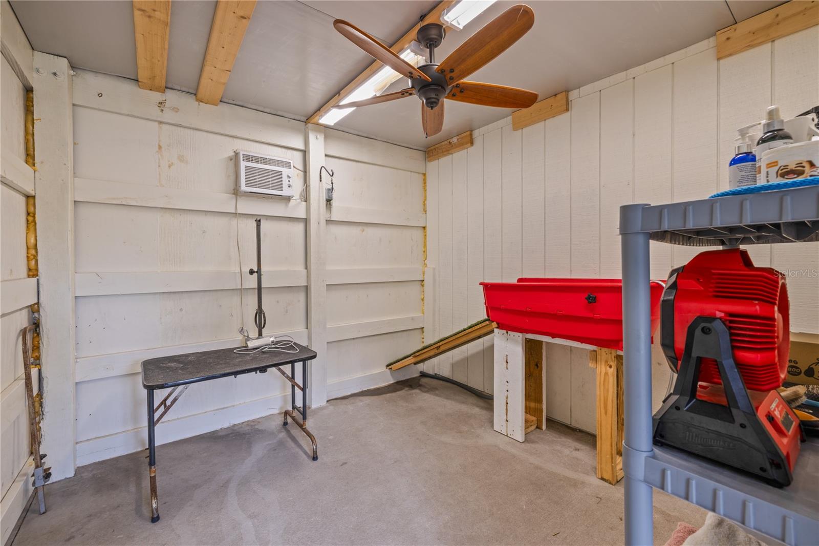 2900 BETTY DR, DELAND, FL, 32720