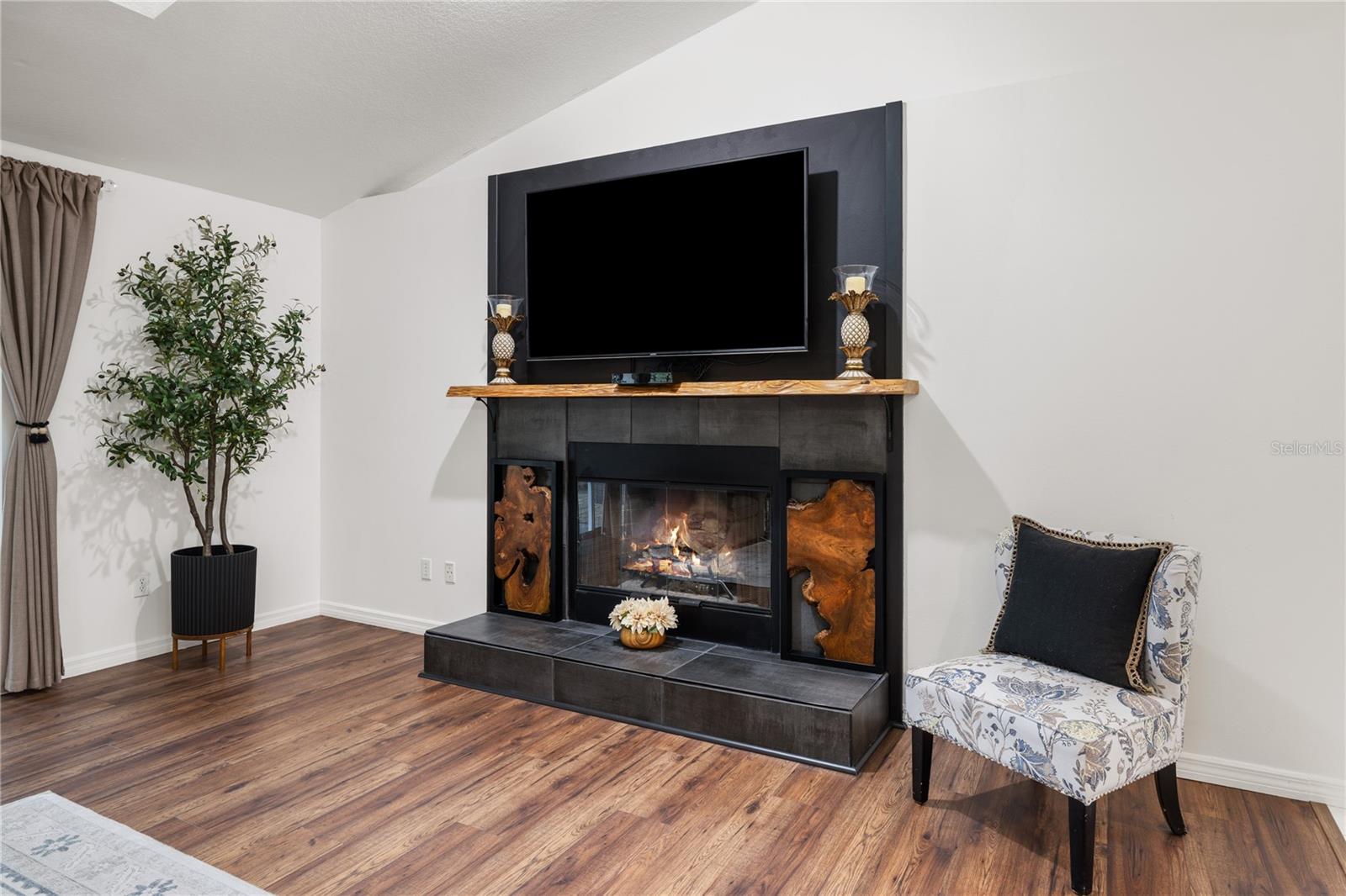 2900 BETTY DR, DELAND, FL, 32720