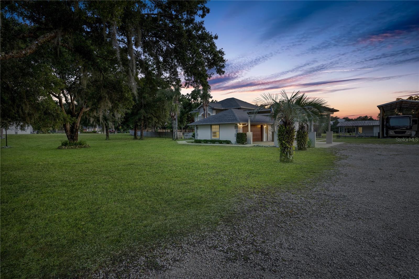 2900 BETTY DR, DELAND, FL, 32720