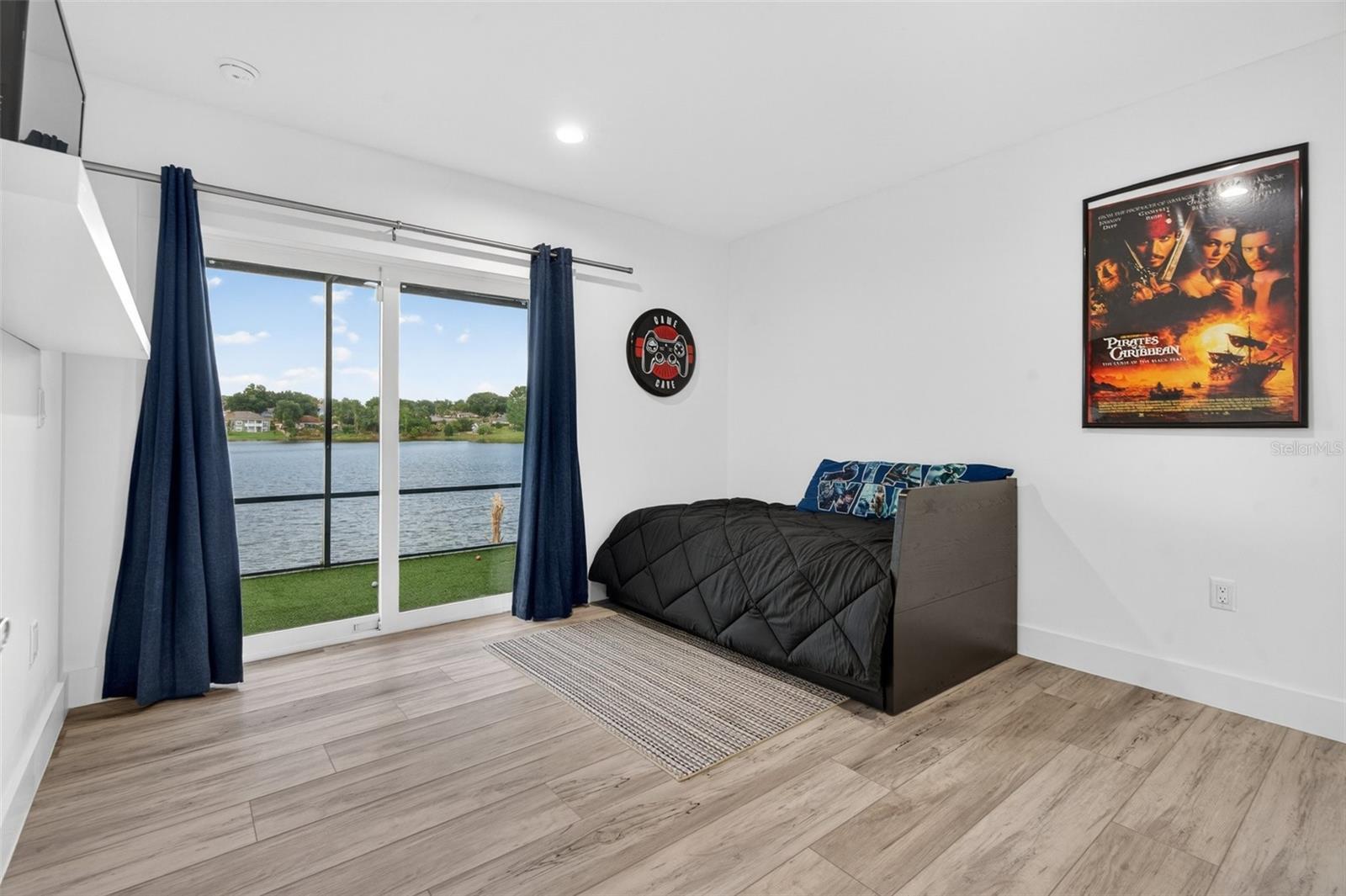 3059 S LAKESHORE CT, EUSTIS, FL, 32726