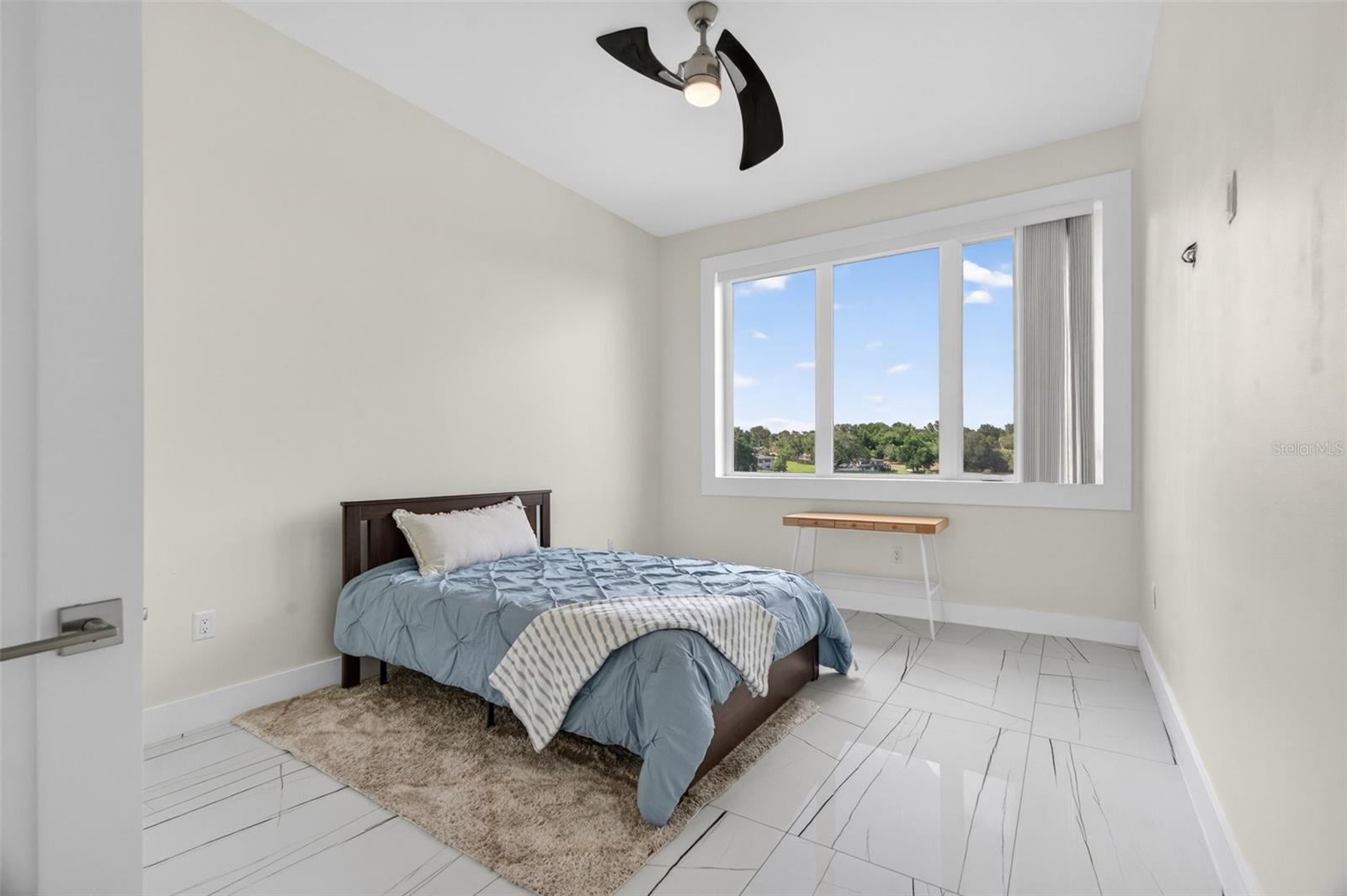 3059 S LAKESHORE CT, EUSTIS, FL, 32726