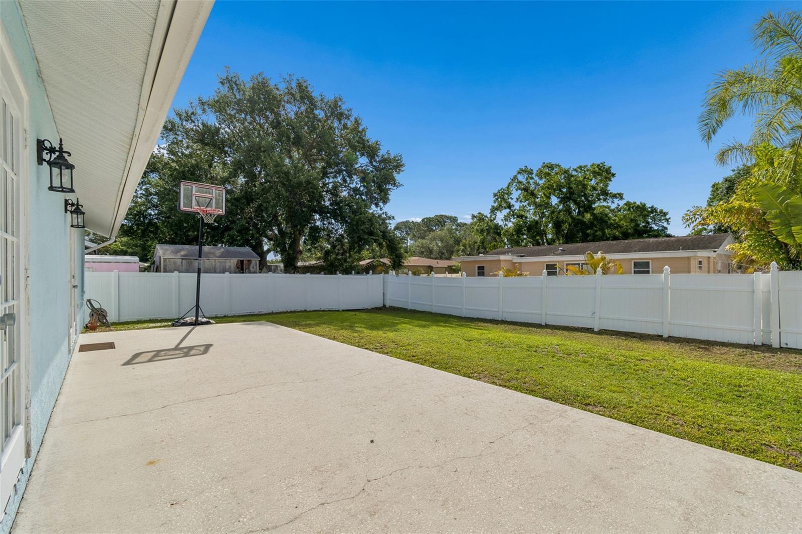 1898 76TH PL N, ST PETERSBURG, FL, 33702