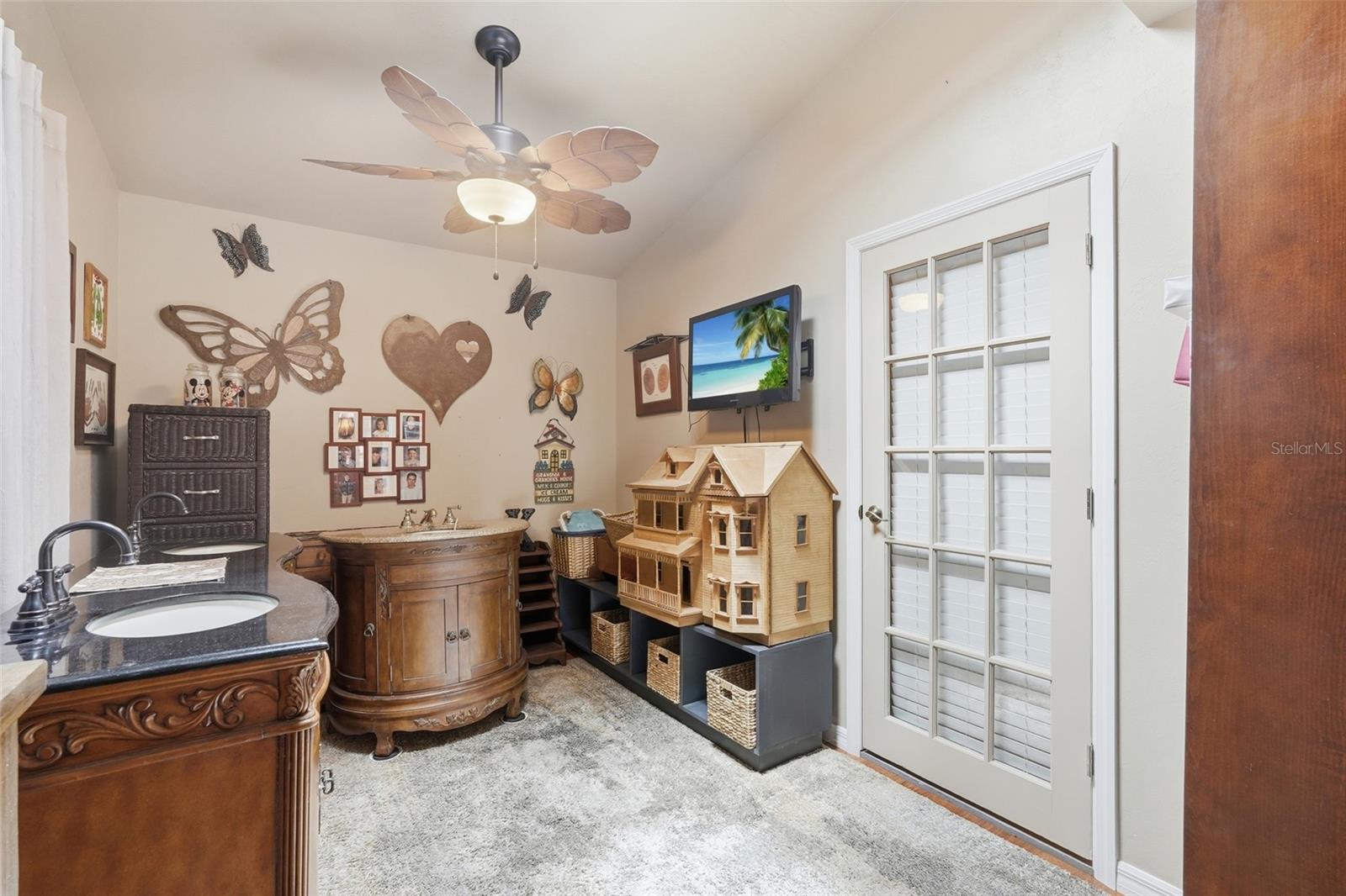 18441 ORANGECREST CT, LEHIGH ACRES, FL, 33936