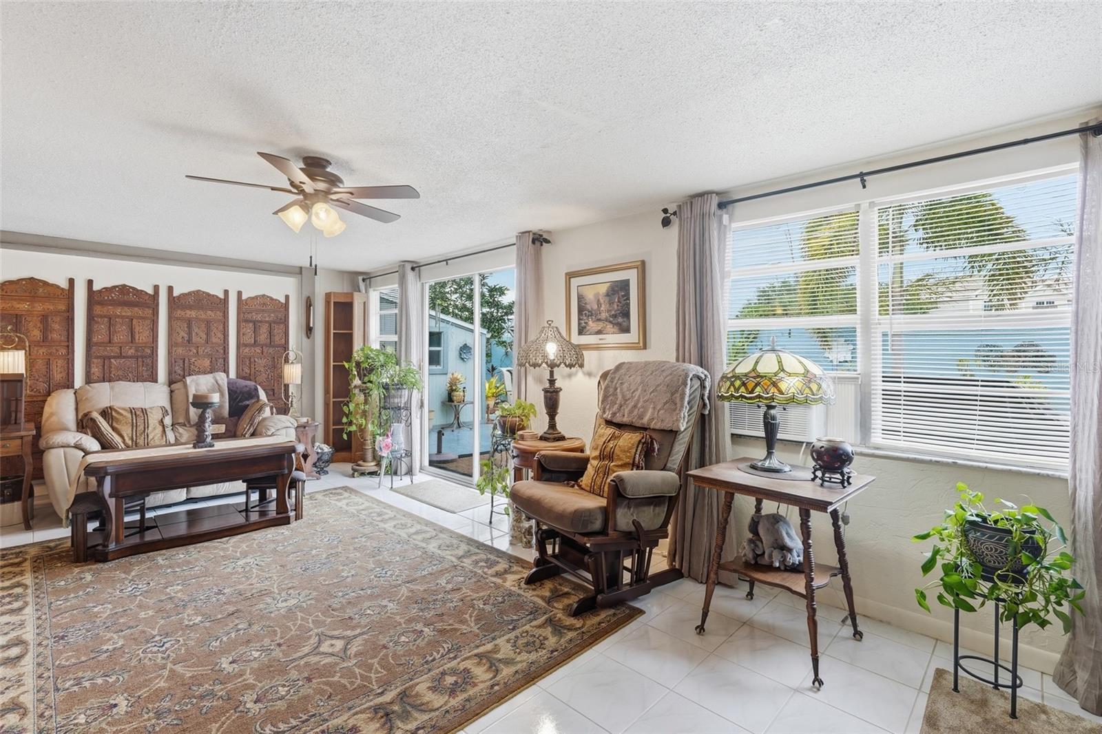 18441 ORANGECREST CT, LEHIGH ACRES, FL, 33936