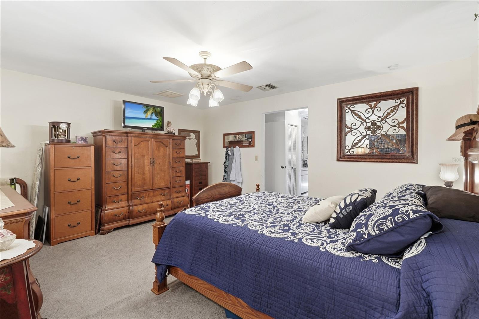 18441 ORANGECREST CT, LEHIGH ACRES, FL, 33936