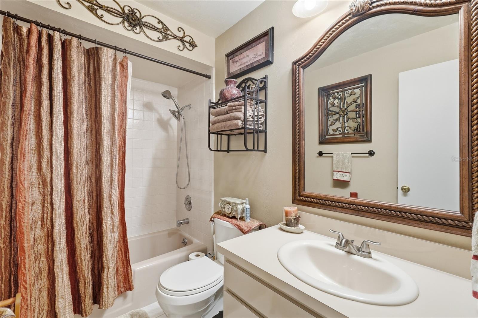 18441 ORANGECREST CT, LEHIGH ACRES, FL, 33936
