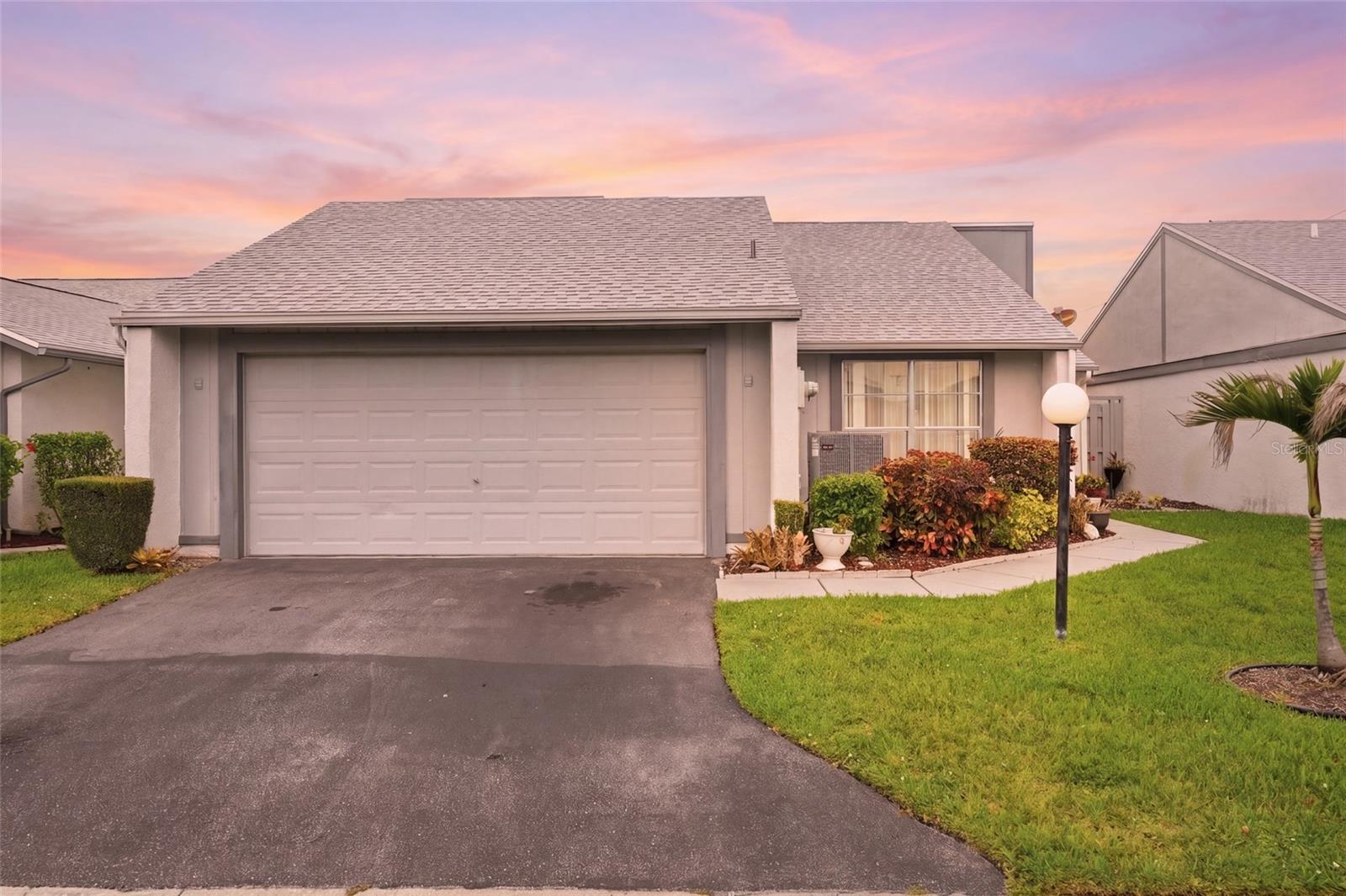 18441 ORANGECREST CT, LEHIGH ACRES, FL, 33936