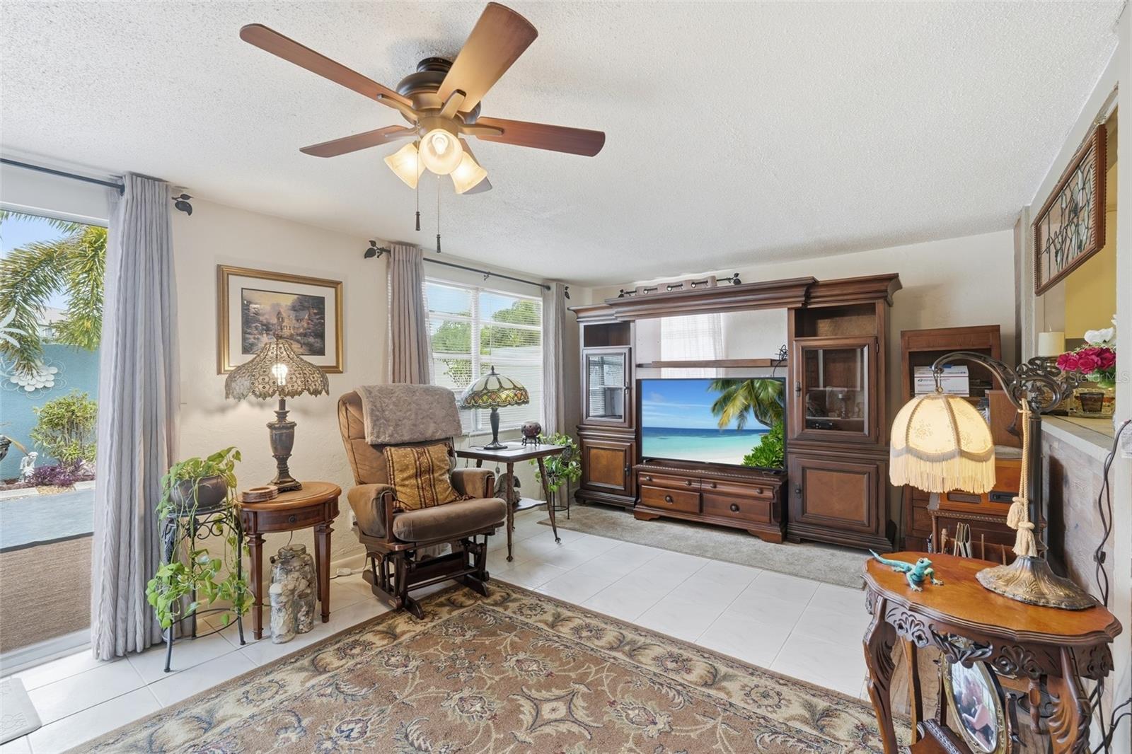 18441 ORANGECREST CT, LEHIGH ACRES, FL, 33936