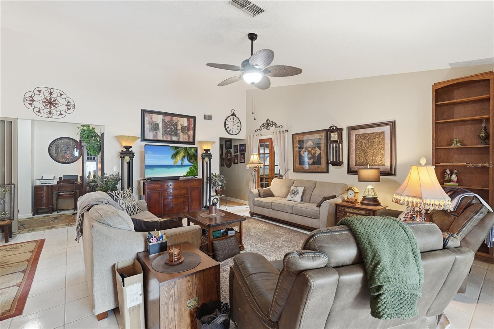 18441 ORANGECREST CT, LEHIGH ACRES, FL, 33936