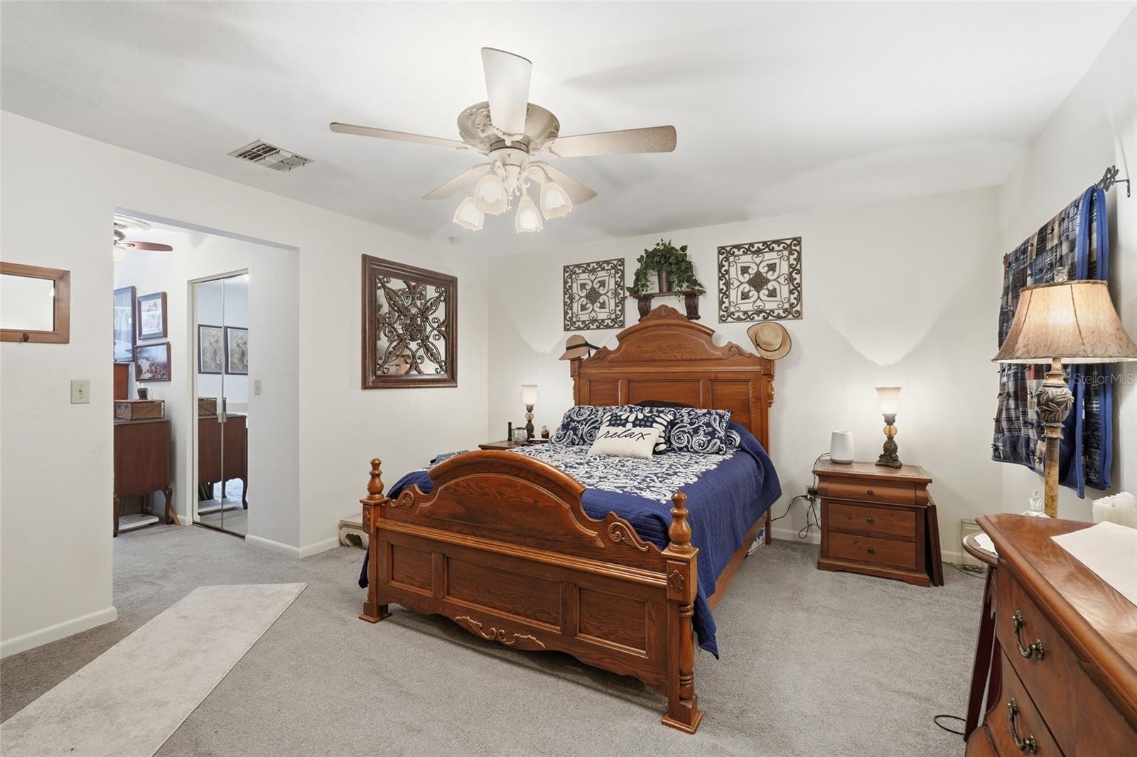 18441 ORANGECREST CT, LEHIGH ACRES, FL, 33936