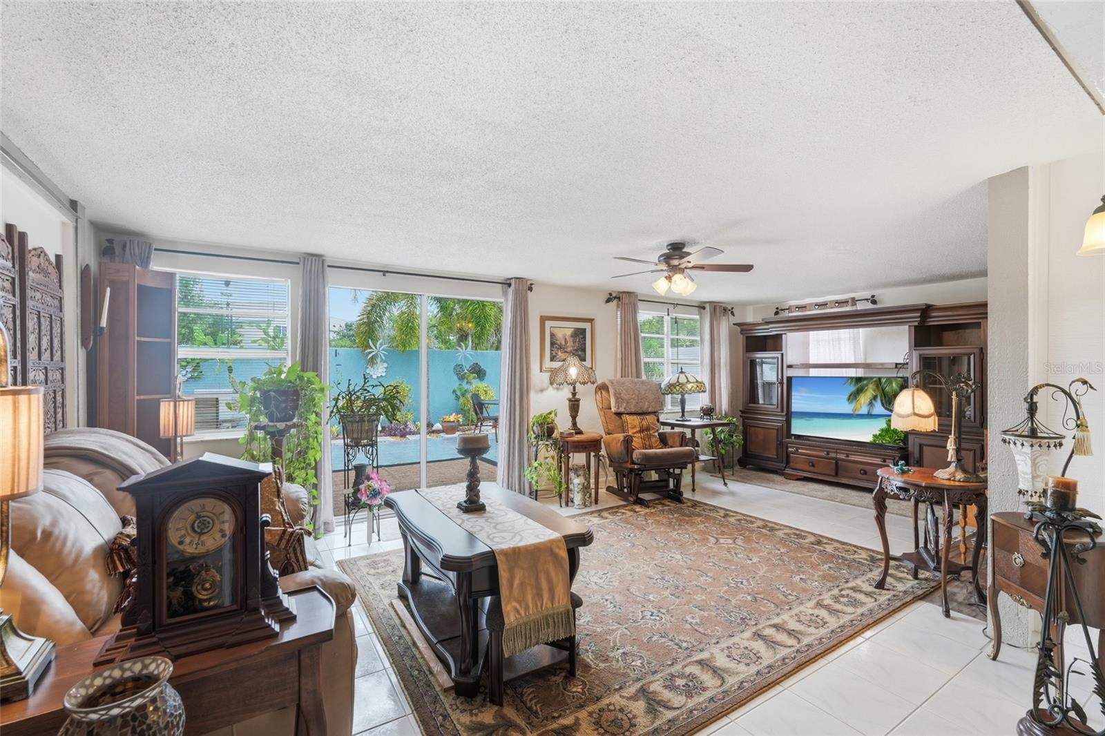 18441 ORANGECREST CT, LEHIGH ACRES, FL, 33936
