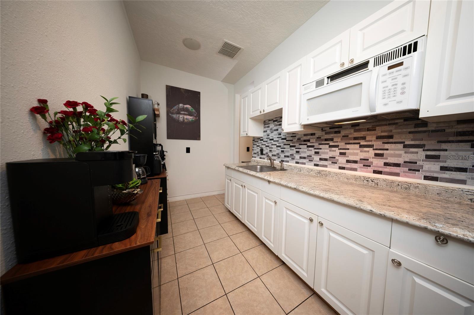 8032 ACADIA ESTATES CT, KISSIMMEE, FL, 34747
