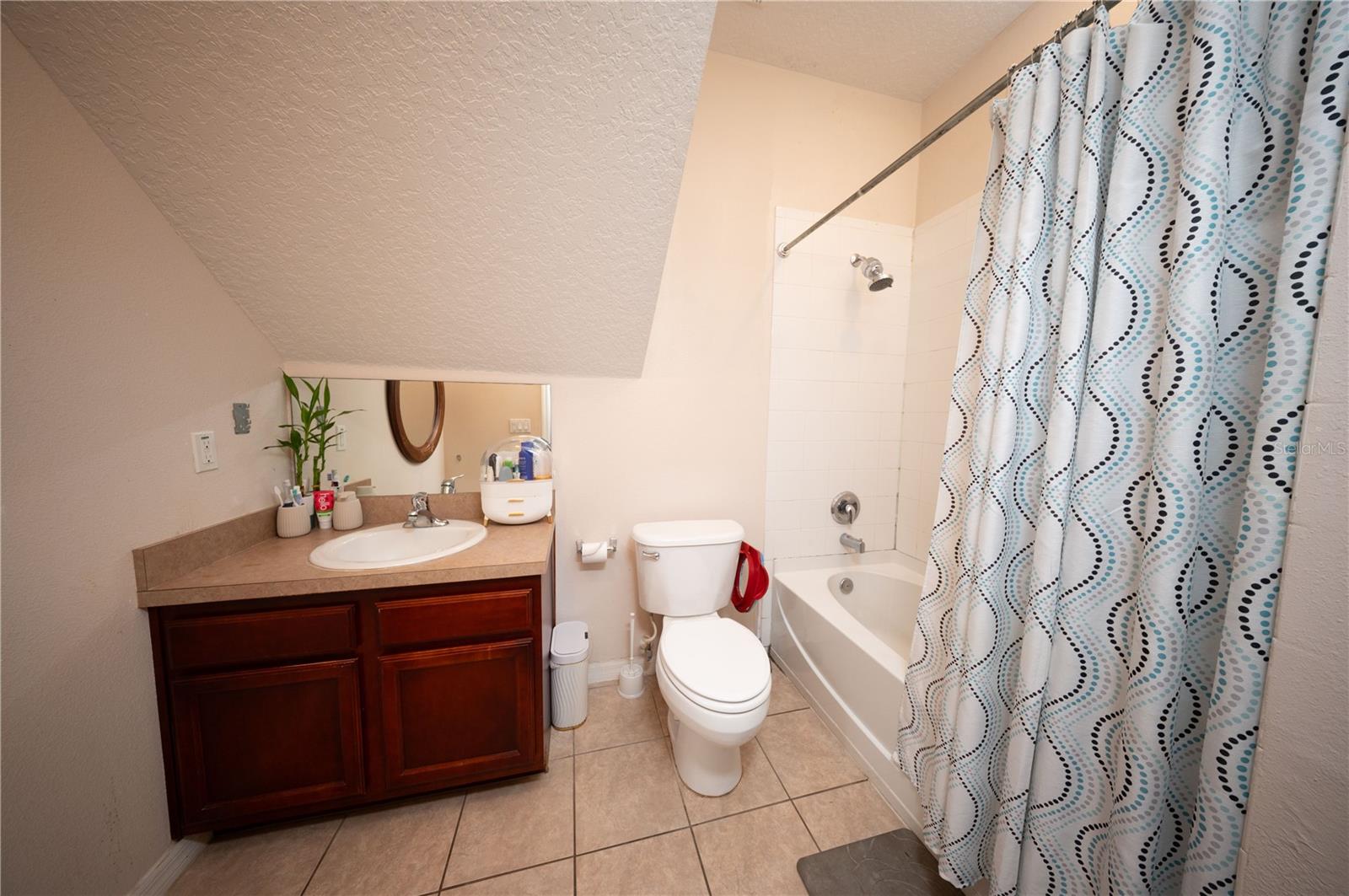 8032 ACADIA ESTATES CT, KISSIMMEE, FL, 34747