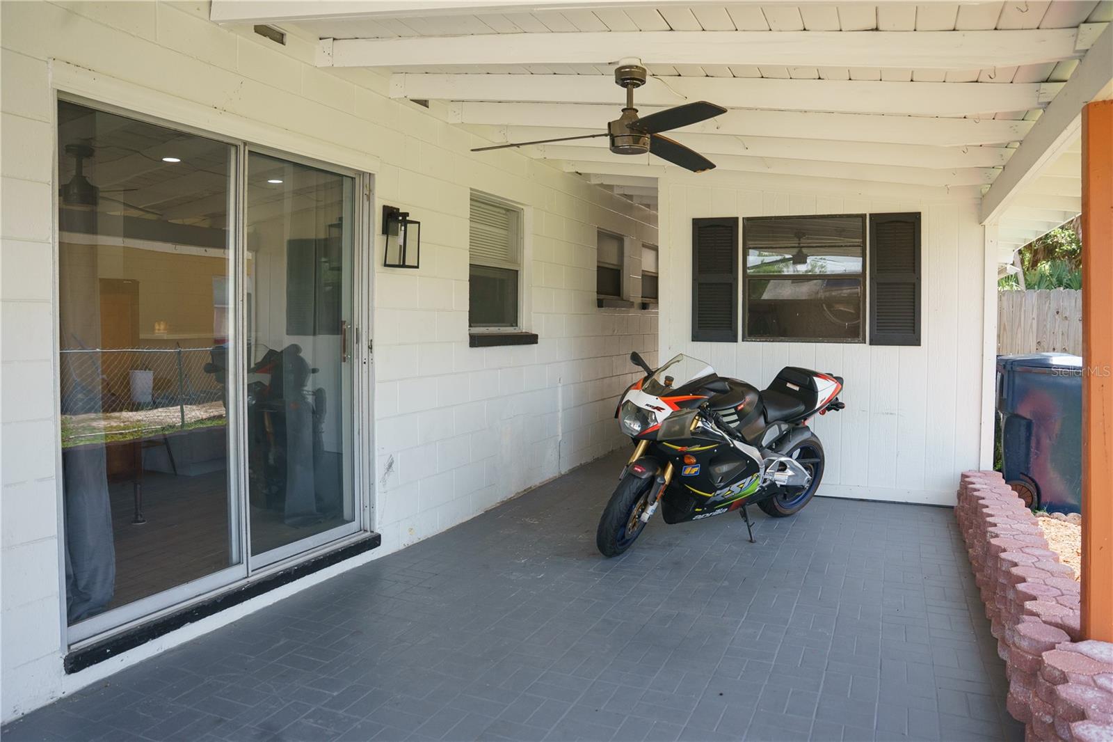 6552 S WEST SHORE CIR, TAMPA, FL, 33616