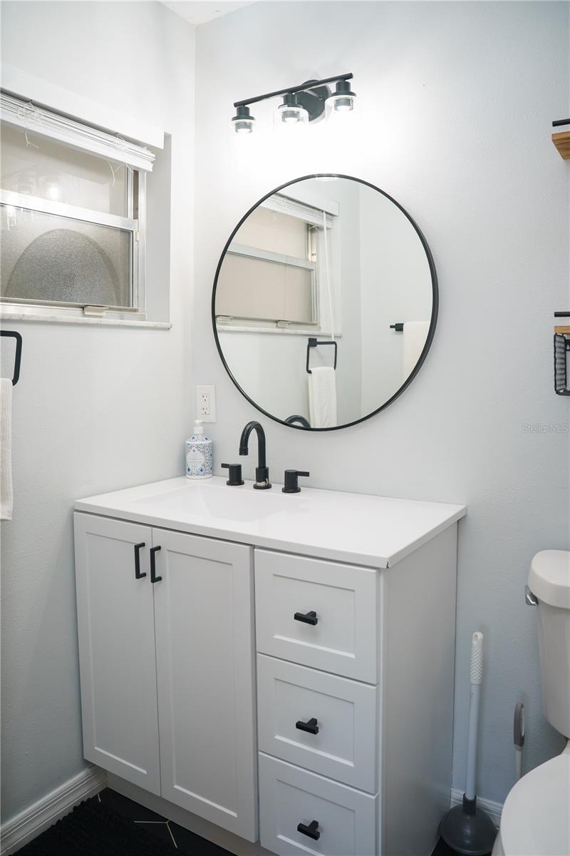 6552 S WEST SHORE CIR, TAMPA, FL, 33616