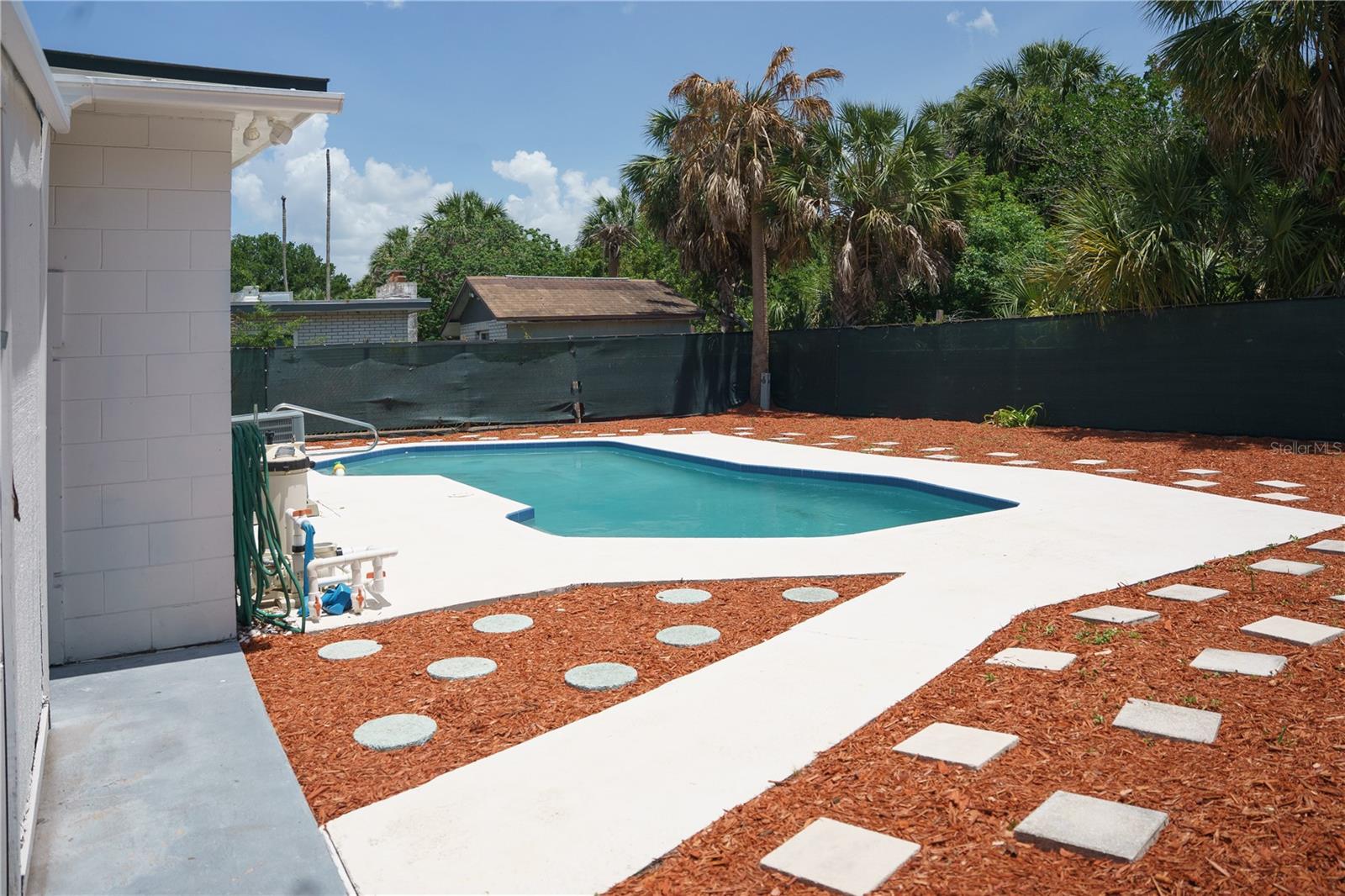 6552 S WEST SHORE CIR, TAMPA, FL, 33616
