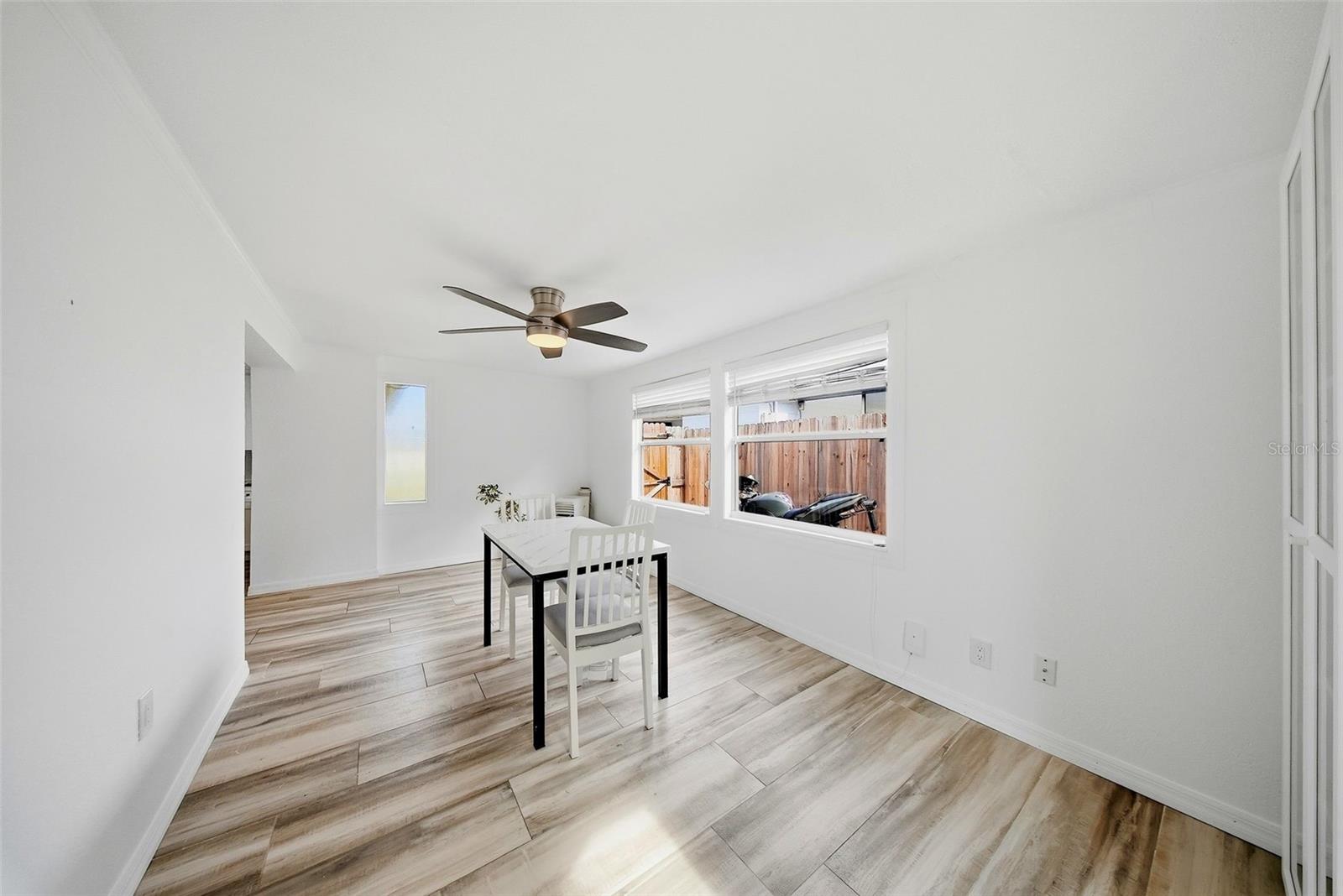 1565 CONNECTICUT AVE NE, ST PETERSBURG, FL, 33703