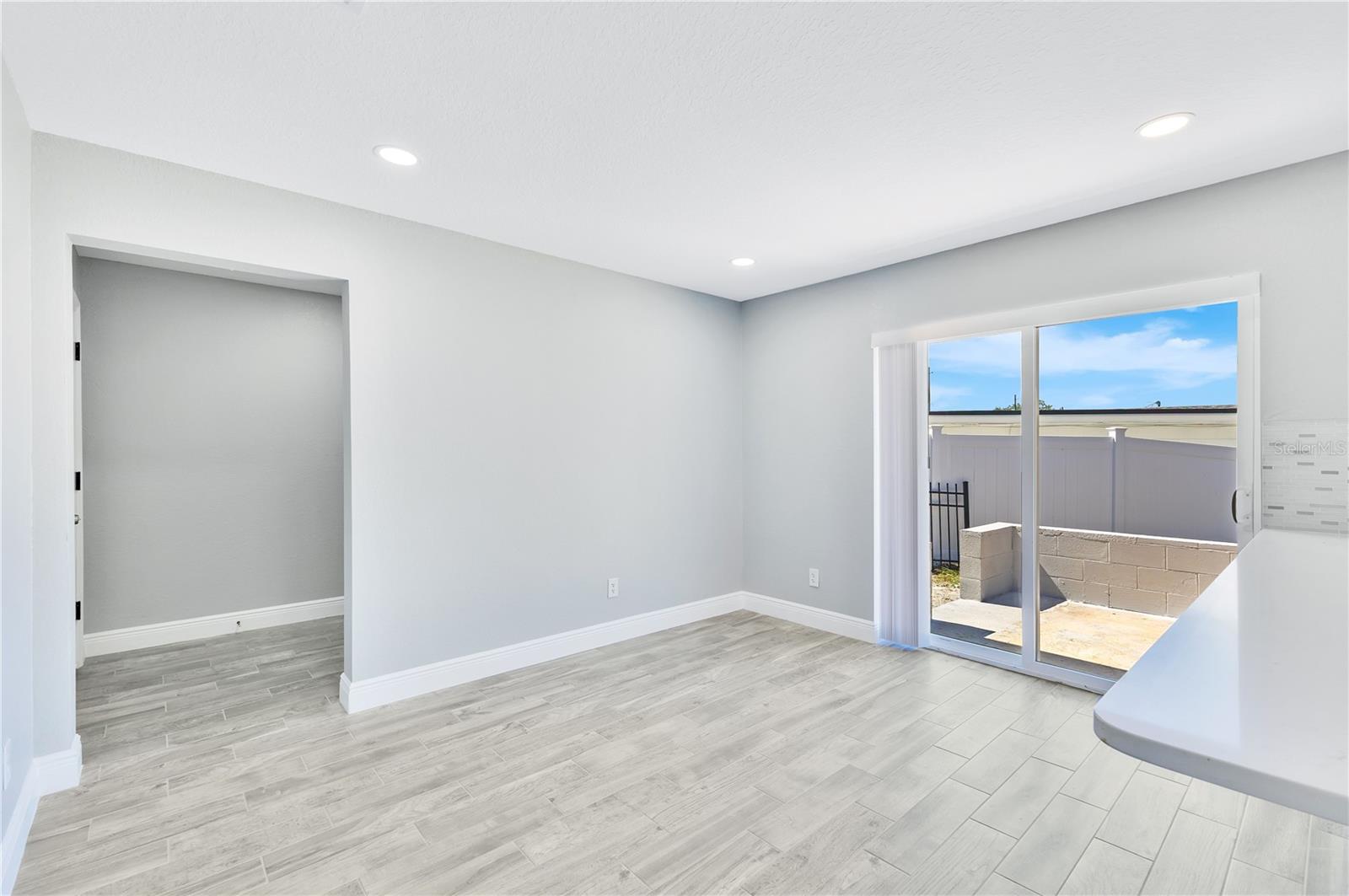 2419 ORANGE CENTER BLVD, ORLANDO, FL, 32805