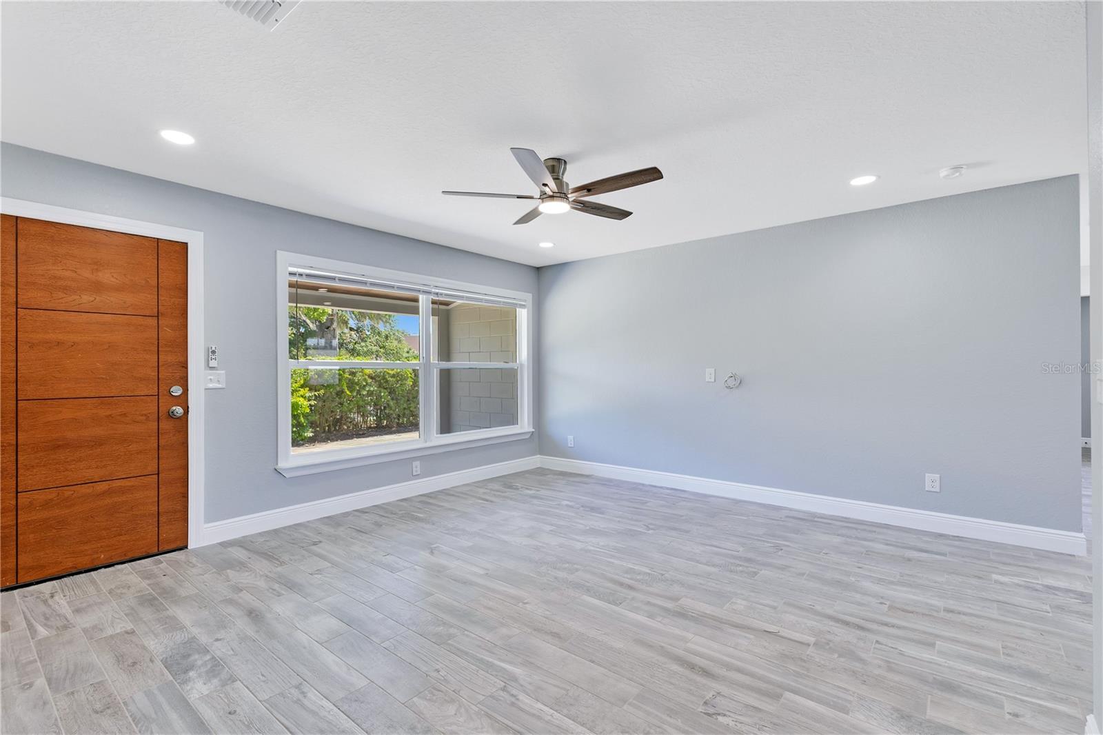 2419 ORANGE CENTER BLVD, ORLANDO, FL, 32805