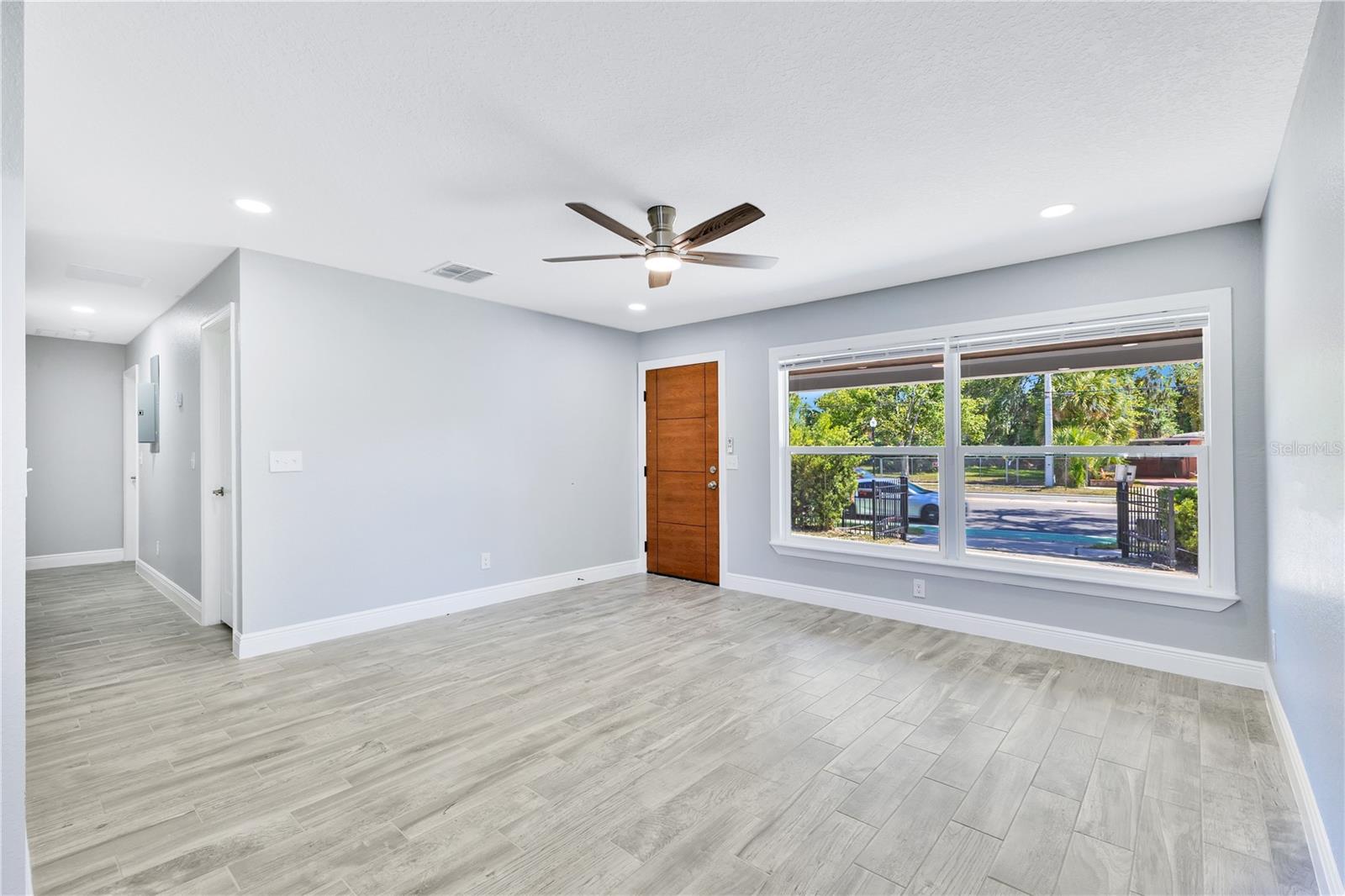 2419 ORANGE CENTER BLVD, ORLANDO, FL, 32805
