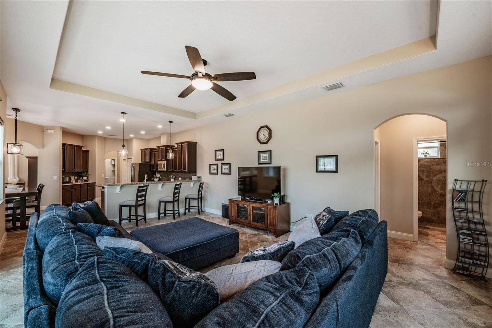 27205 HAWKS NEST CIR, WESLEY CHAPEL, FL, 33544