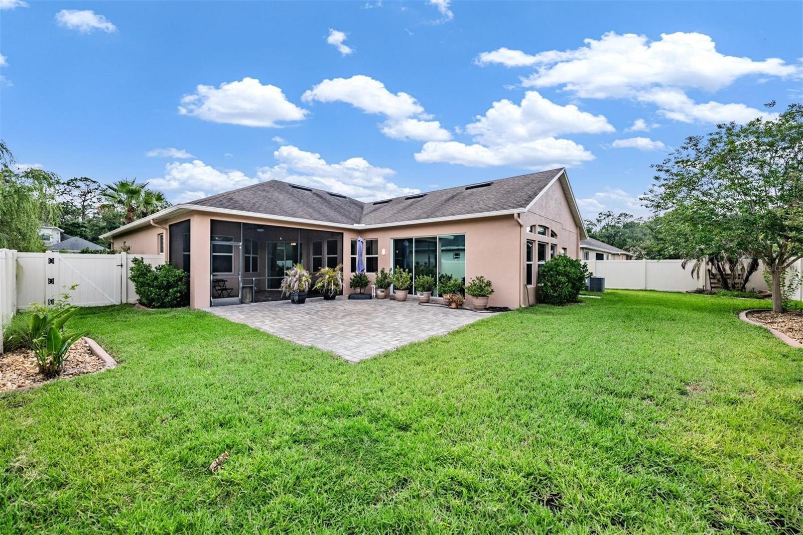 27205 HAWKS NEST CIR, WESLEY CHAPEL, FL, 33544