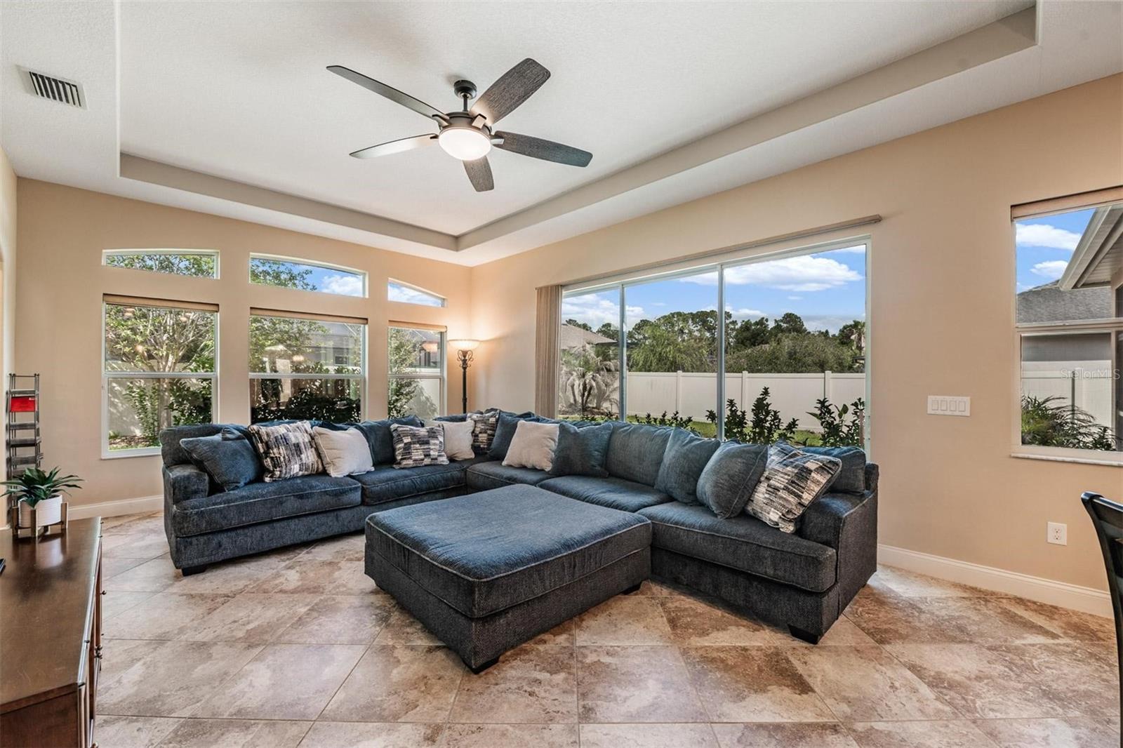 27205 HAWKS NEST CIR, WESLEY CHAPEL, FL, 33544