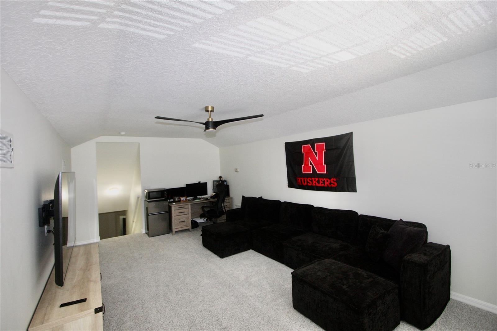 9041 LAUREL RIDGE DR, MOUNT DORA, FL, 32757
