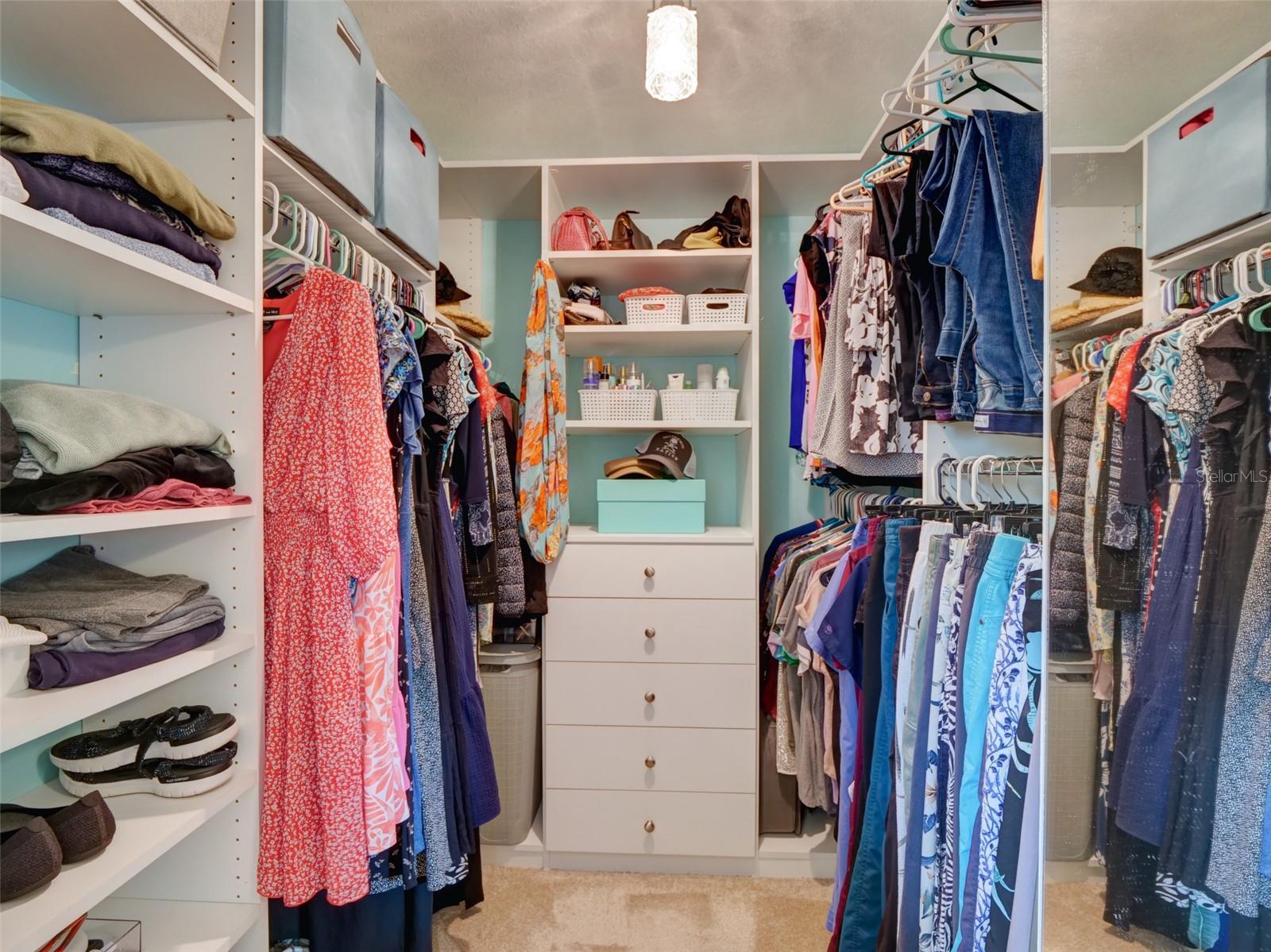 100 S TREMAIN ST #G2, MOUNT DORA, FL, 32757
