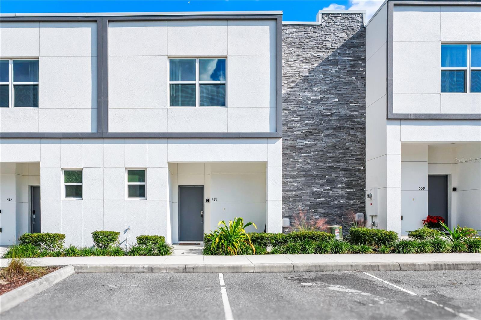 513 FAMAGUSTA DR, DAVENPORT, FL, 33896
