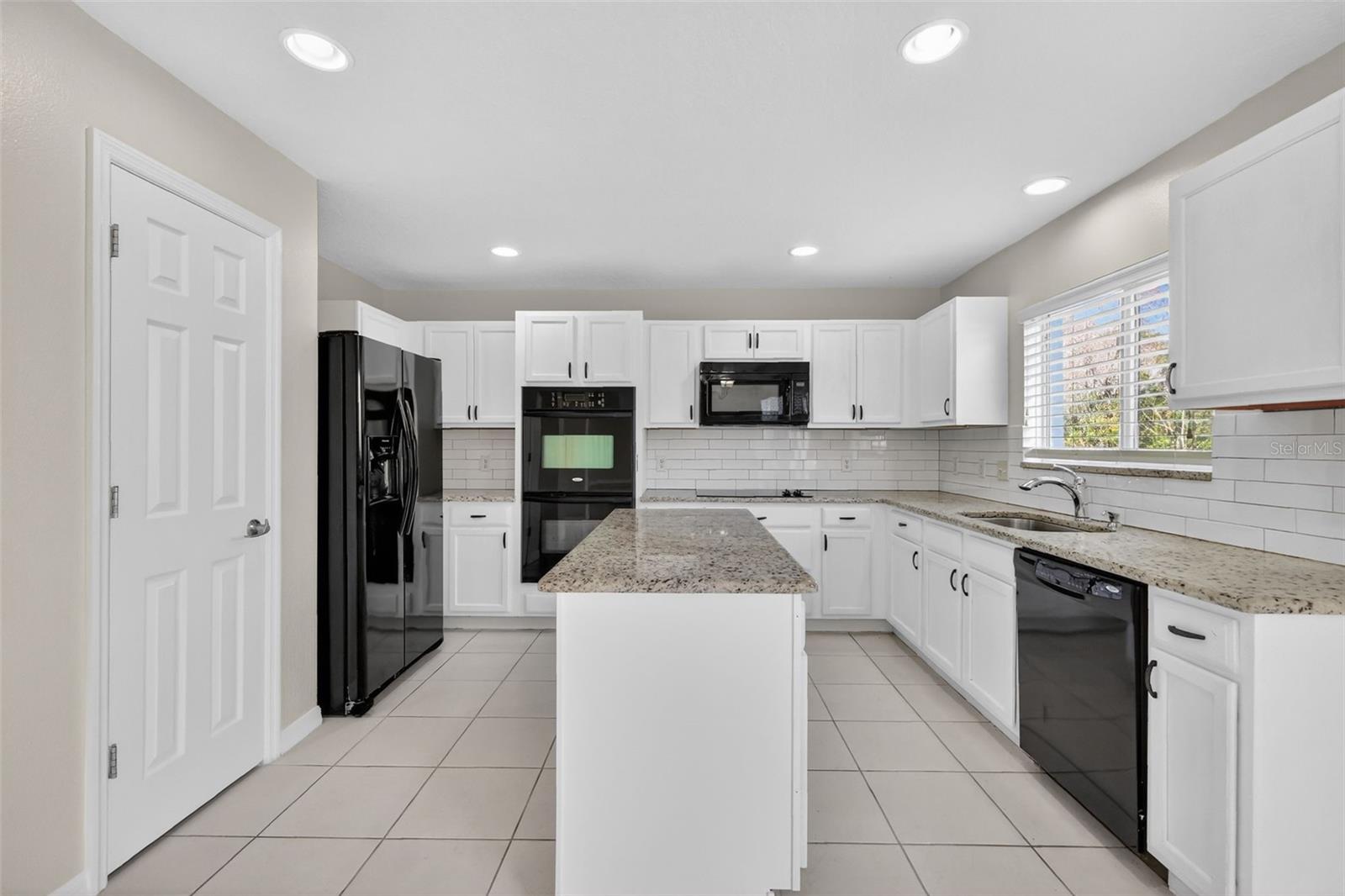 413 COUNTRY COTTAGE LN, WINTER GARDEN, FL, 34787