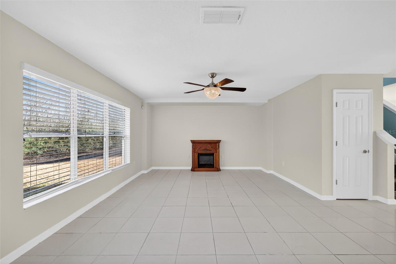 413 COUNTRY COTTAGE LN, WINTER GARDEN, FL, 34787