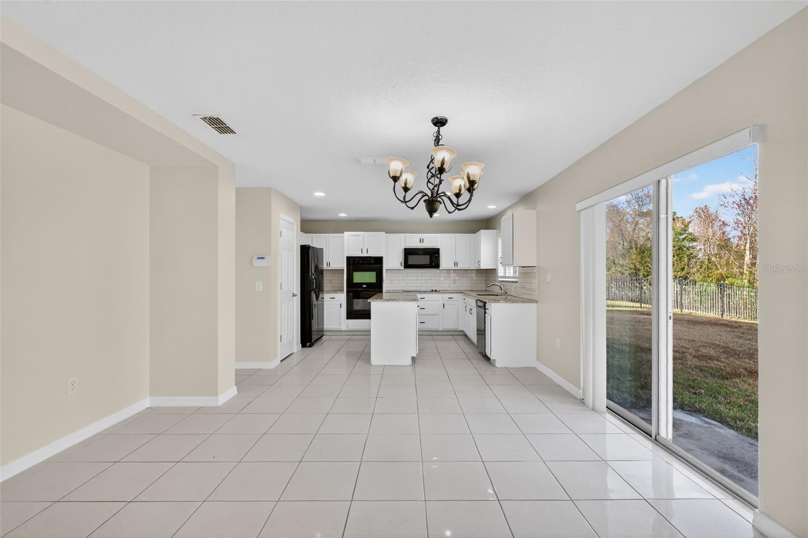 413 COUNTRY COTTAGE LN, WINTER GARDEN, FL, 34787