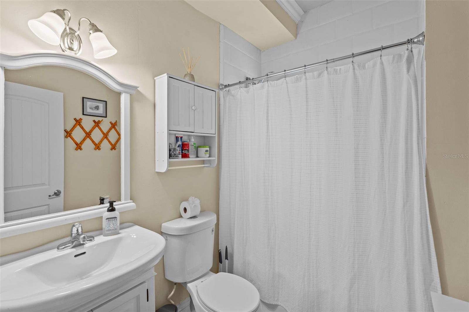 2117 W DEKLE AVE #D2, TAMPA, FL, 33606