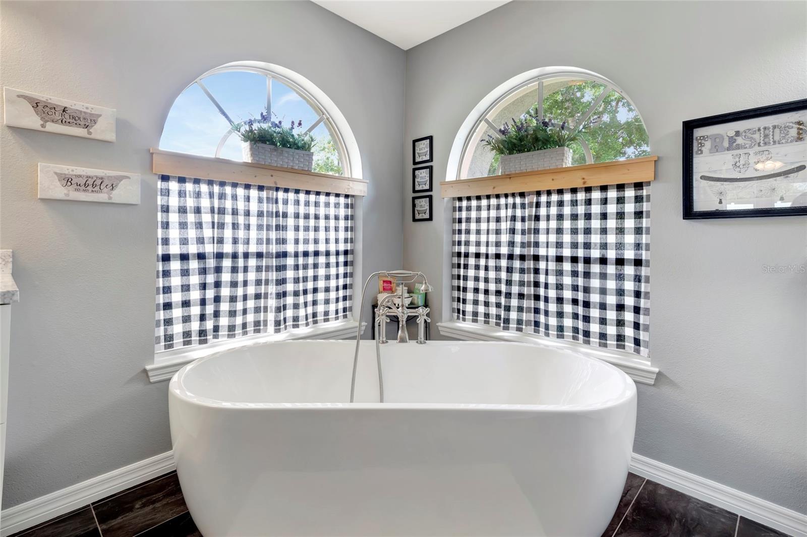 226 PLEASANT HILL DR, CLERMONT, FL, 34711