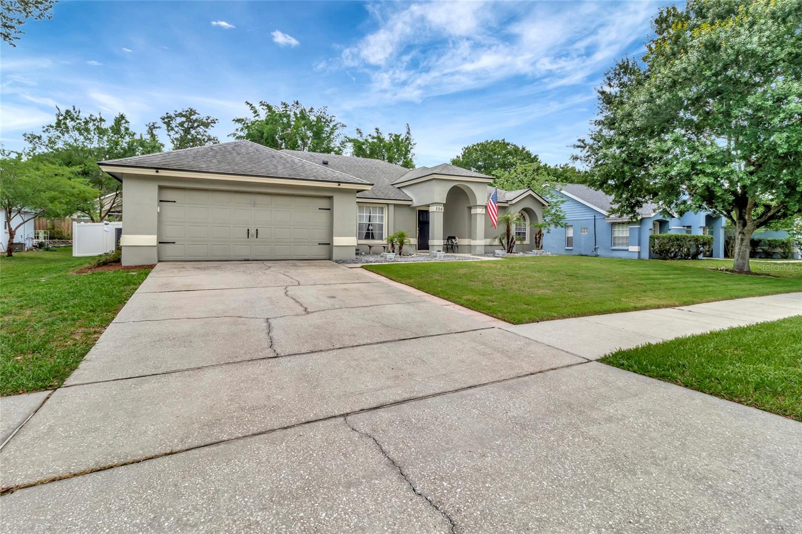 226 PLEASANT HILL DR, CLERMONT, FL, 34711