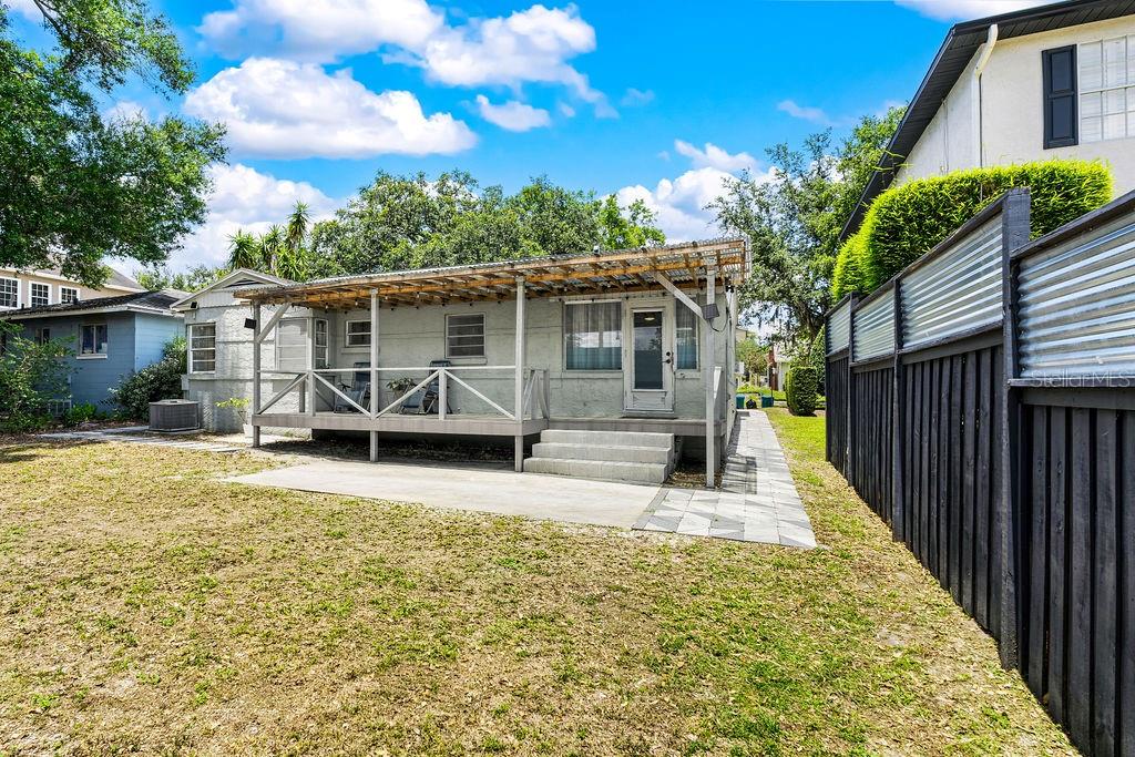 1518 E JEFFERSON ST, ORLANDO, FL, 32801