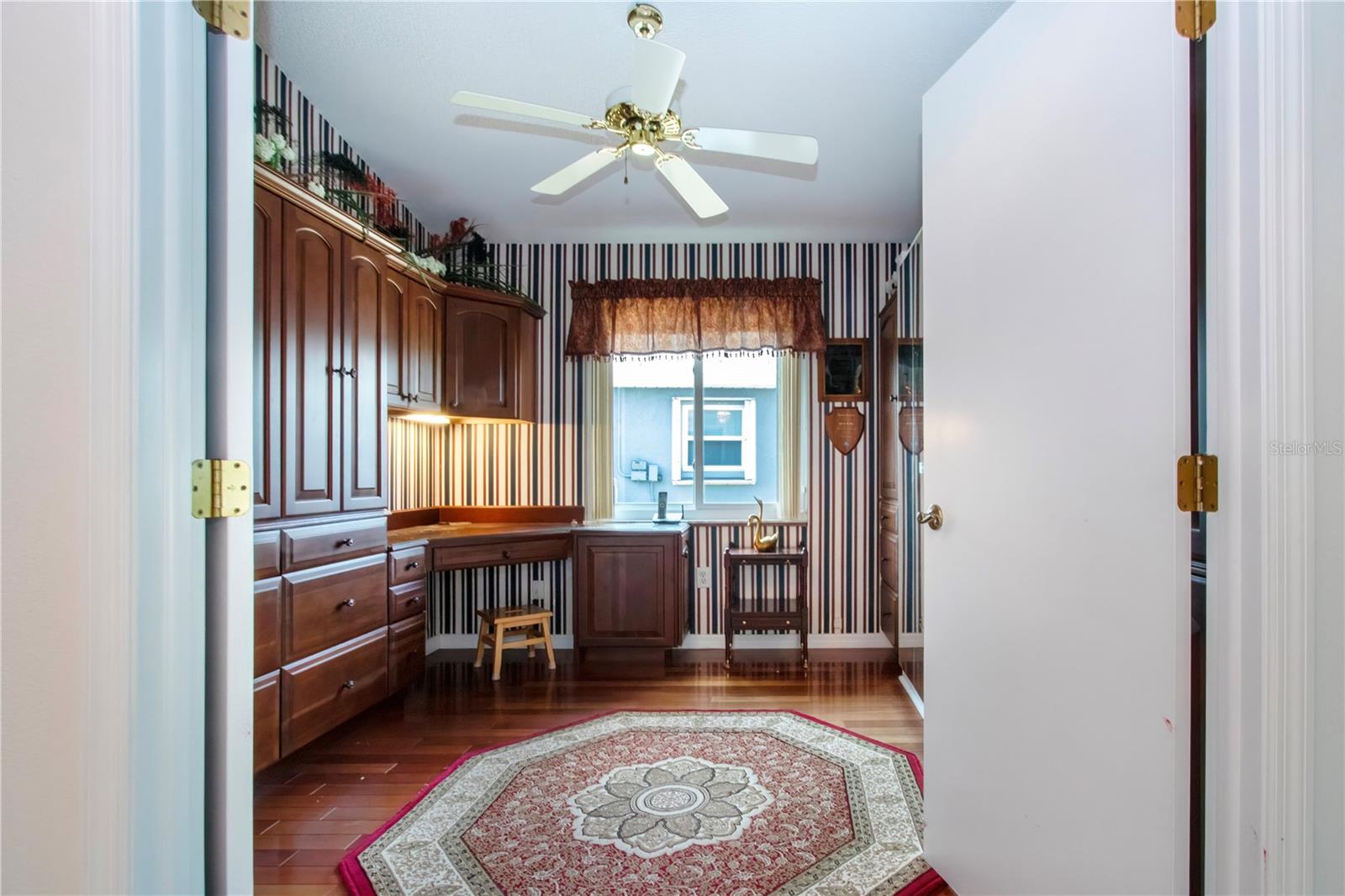 2042 PRESTANCIA LN, SUN CITY CENTER, FL, 33573