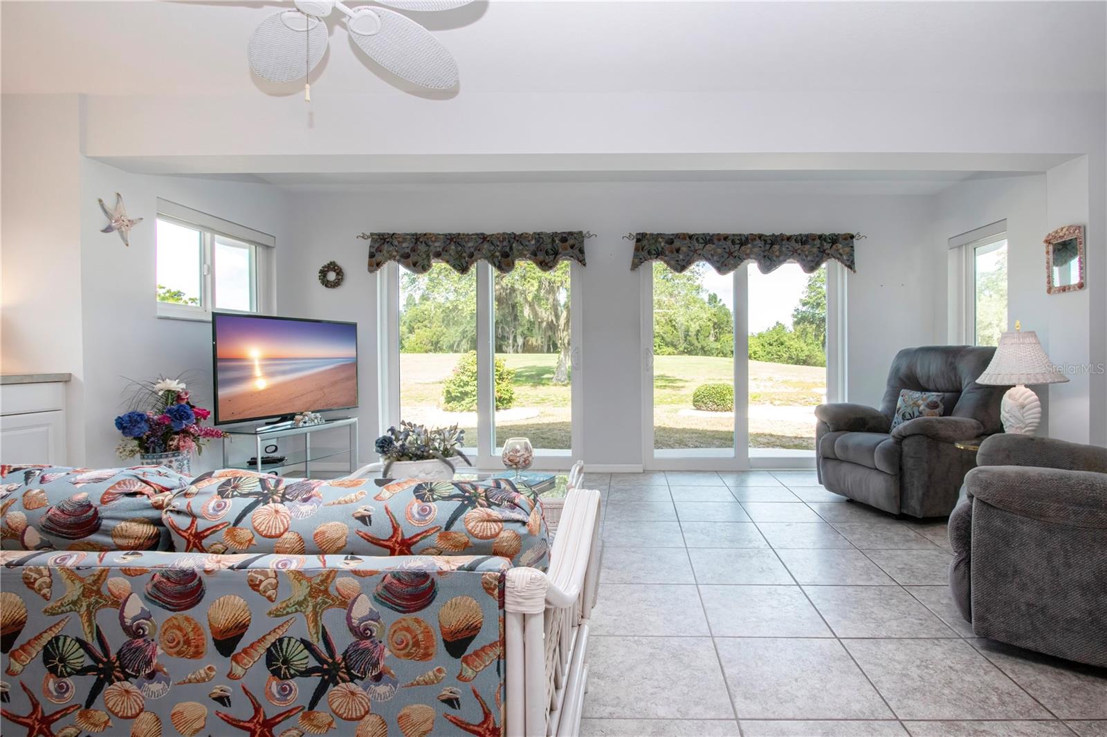 2042 PRESTANCIA LN, SUN CITY CENTER, FL, 33573