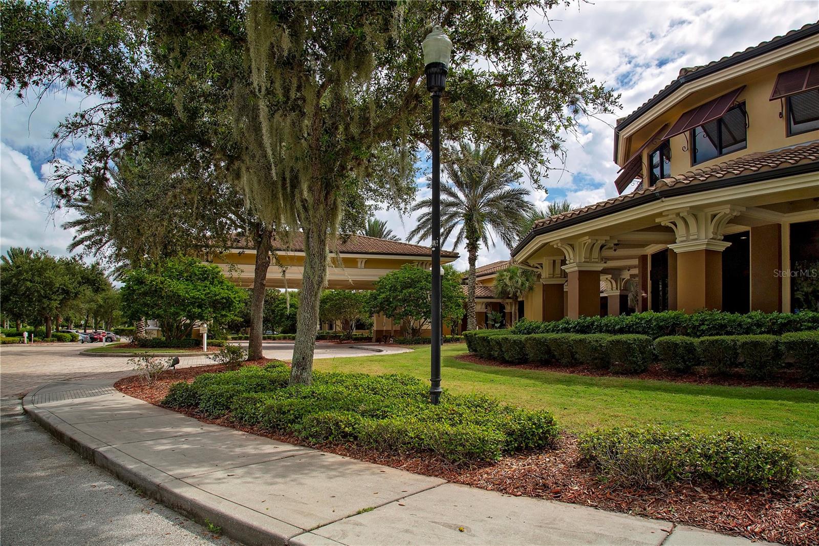 2042 PRESTANCIA LN, SUN CITY CENTER, FL, 33573