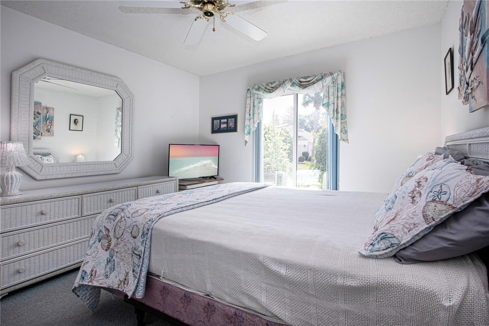 2042 PRESTANCIA LN, SUN CITY CENTER, FL, 33573