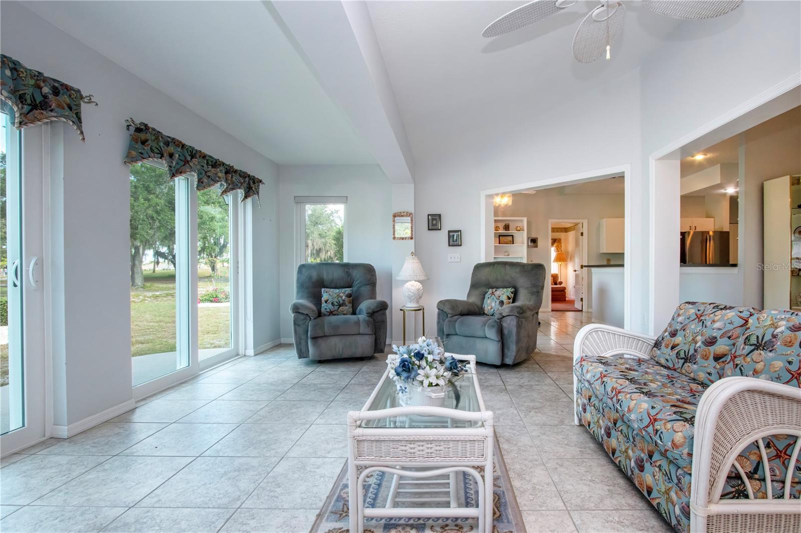 2042 PRESTANCIA LN, SUN CITY CENTER, FL, 33573