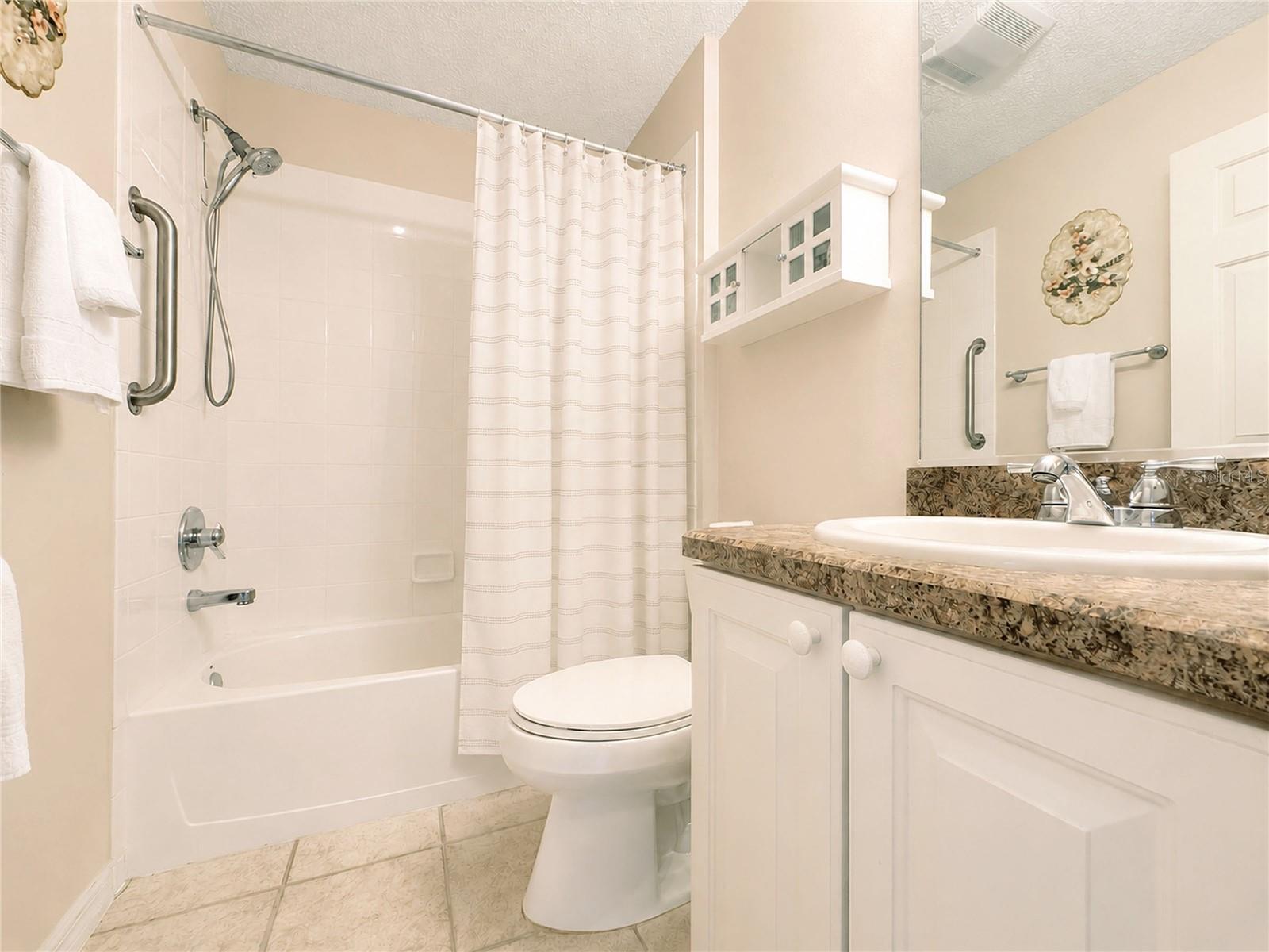 498 WESTON MANOR DR, THE VILLAGES, FL, 32162
