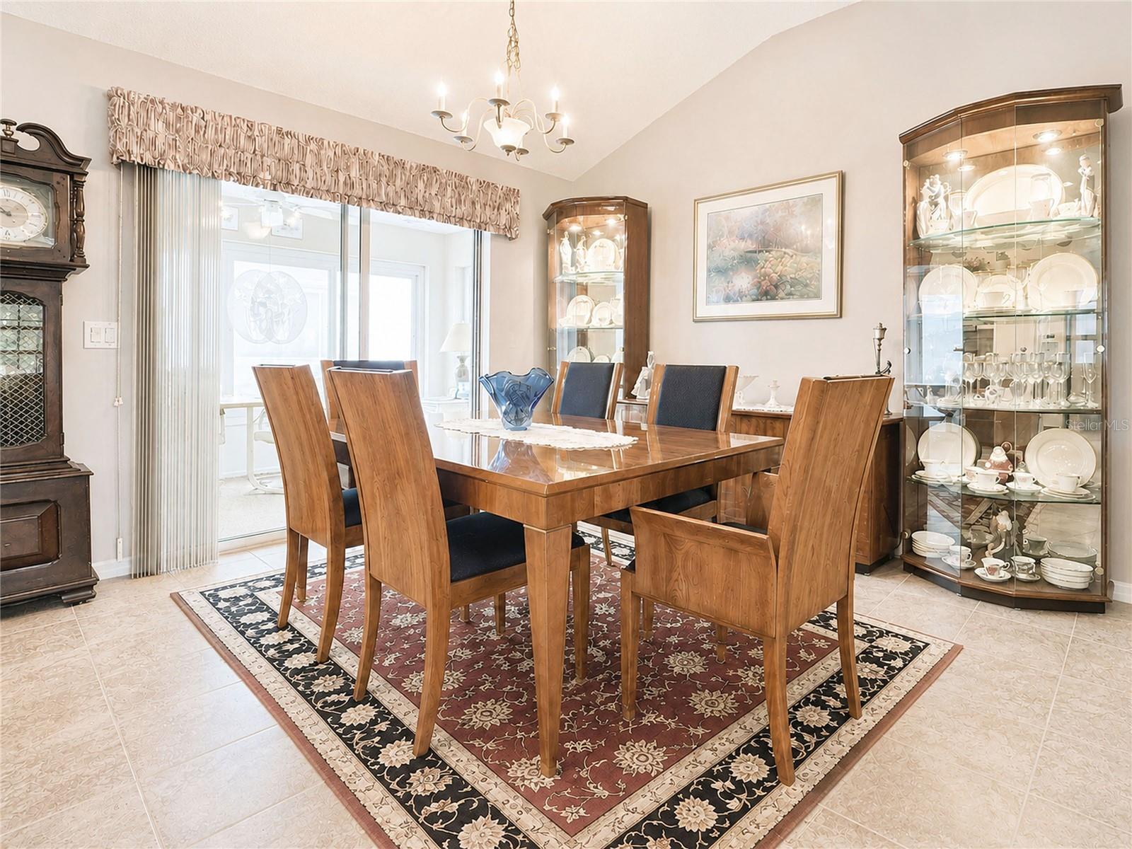 498 WESTON MANOR DR, THE VILLAGES, FL, 32162