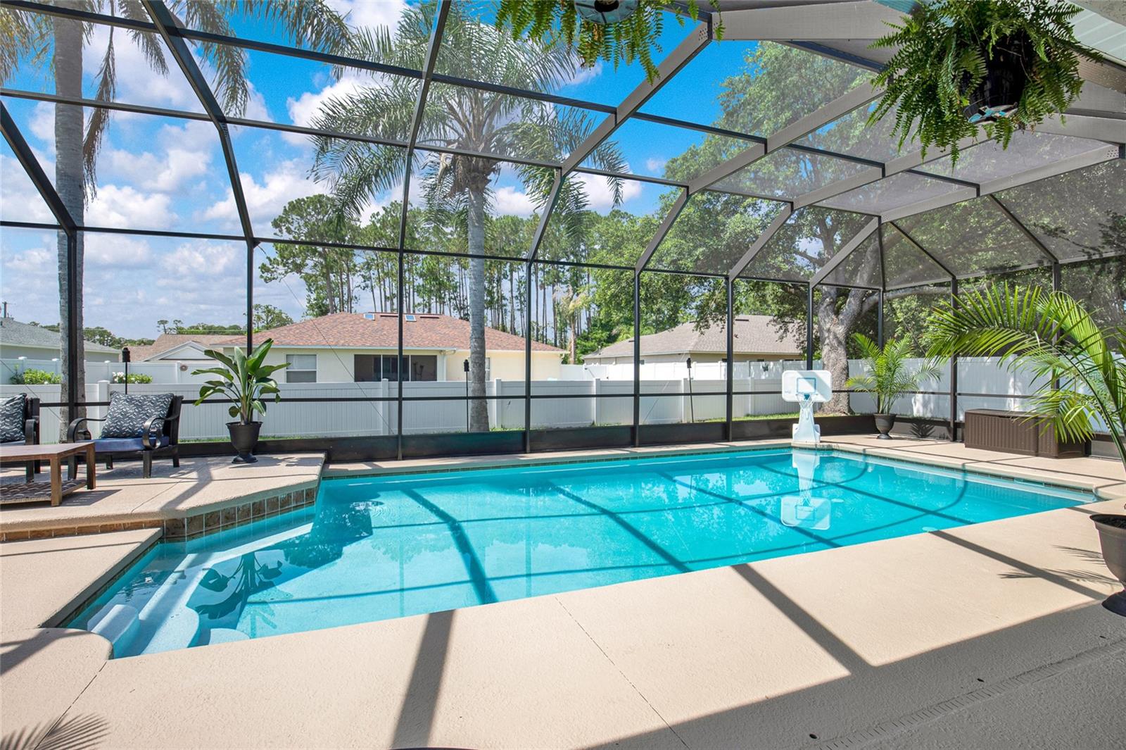 35 BURNING EMBER LN, PALM COAST, FL, 32137