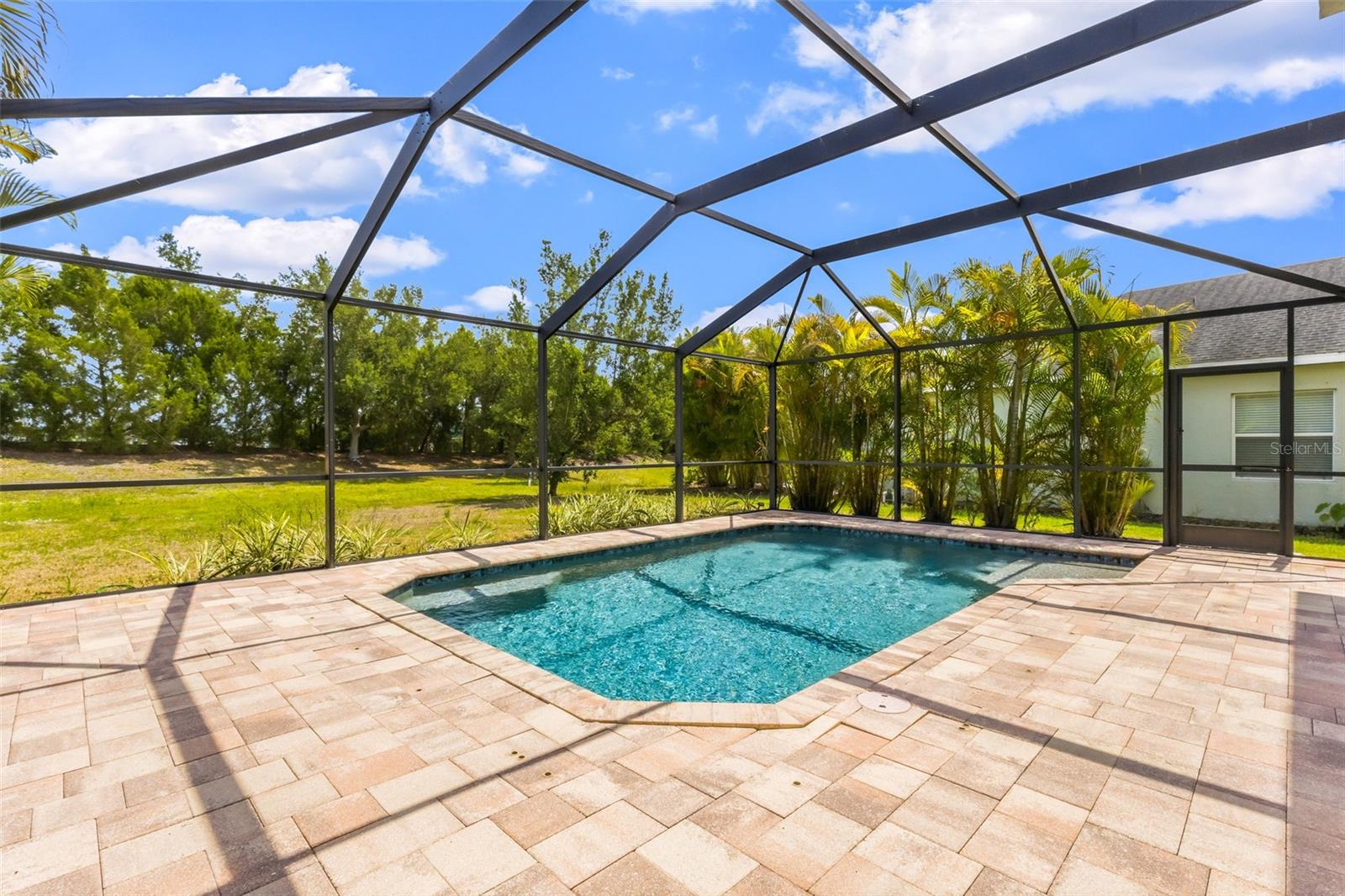 12224 LONGVIEW LAKE CIR, BRADENTON, FL, 34211
