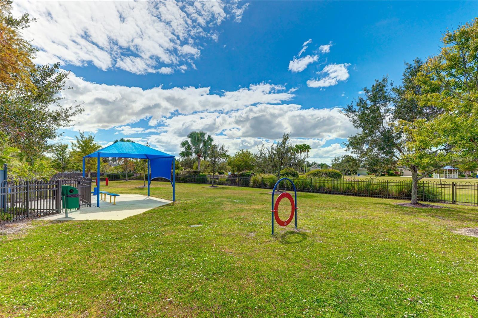 12224 LONGVIEW LAKE CIR, BRADENTON, FL, 34211