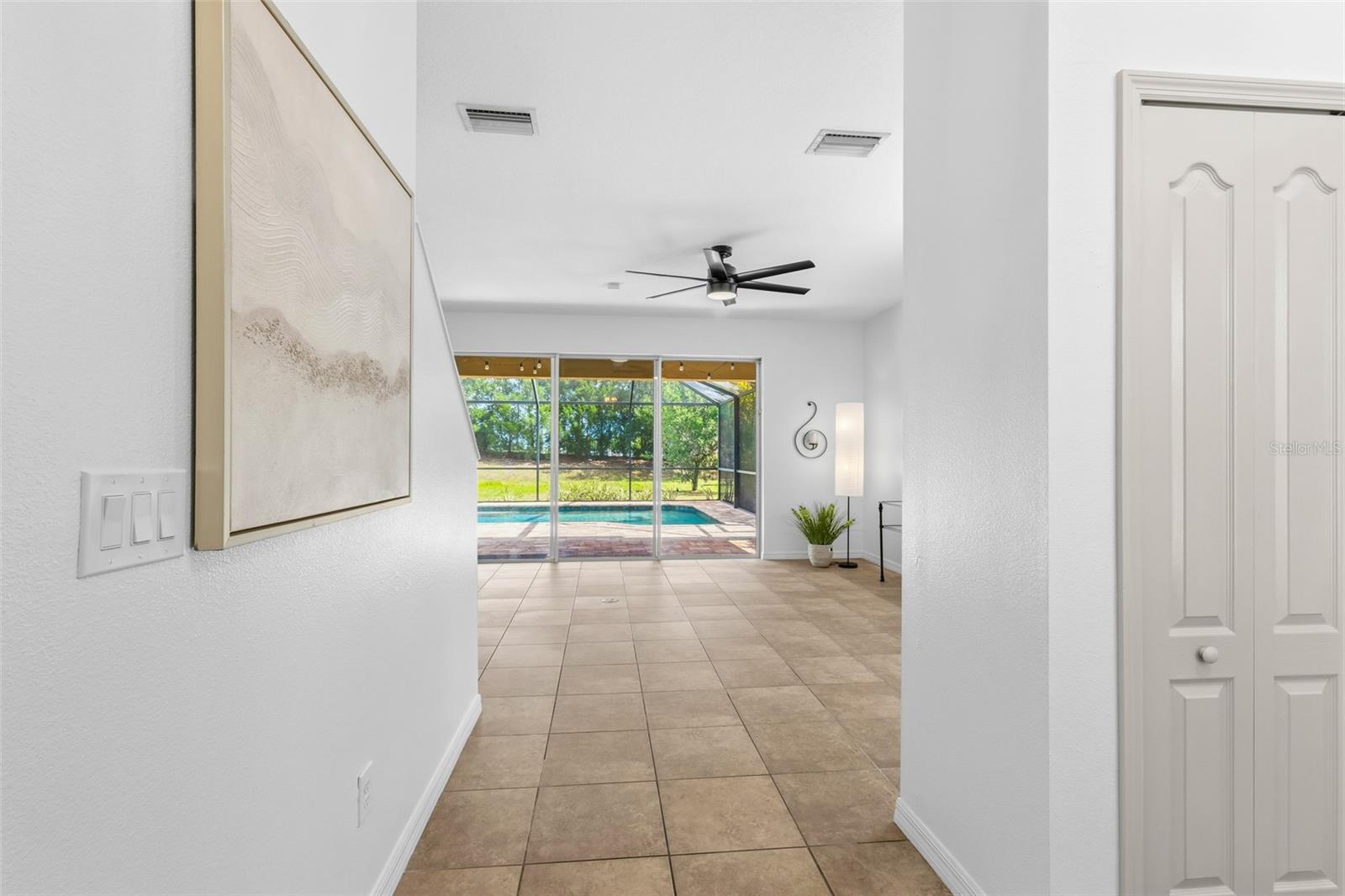 12224 LONGVIEW LAKE CIR, BRADENTON, FL, 34211