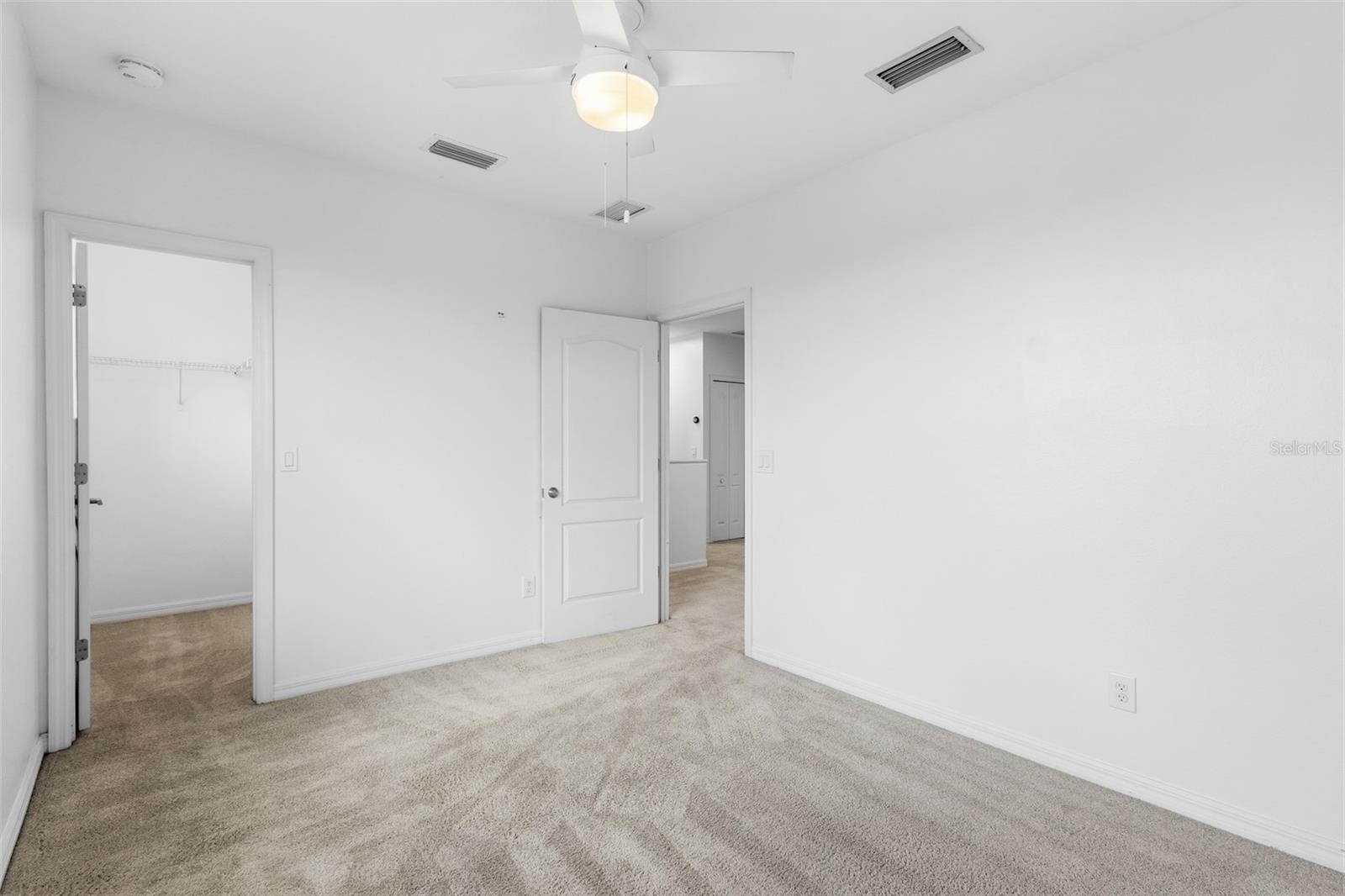 12224 LONGVIEW LAKE CIR, BRADENTON, FL, 34211